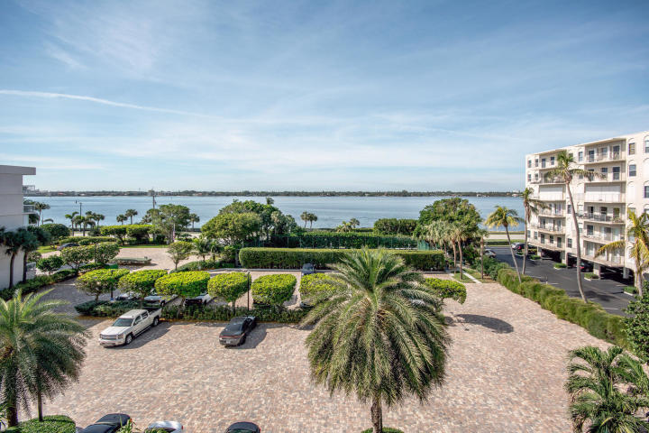 DORCHESTER OF PALM BEACH CONDO - Residential Lease