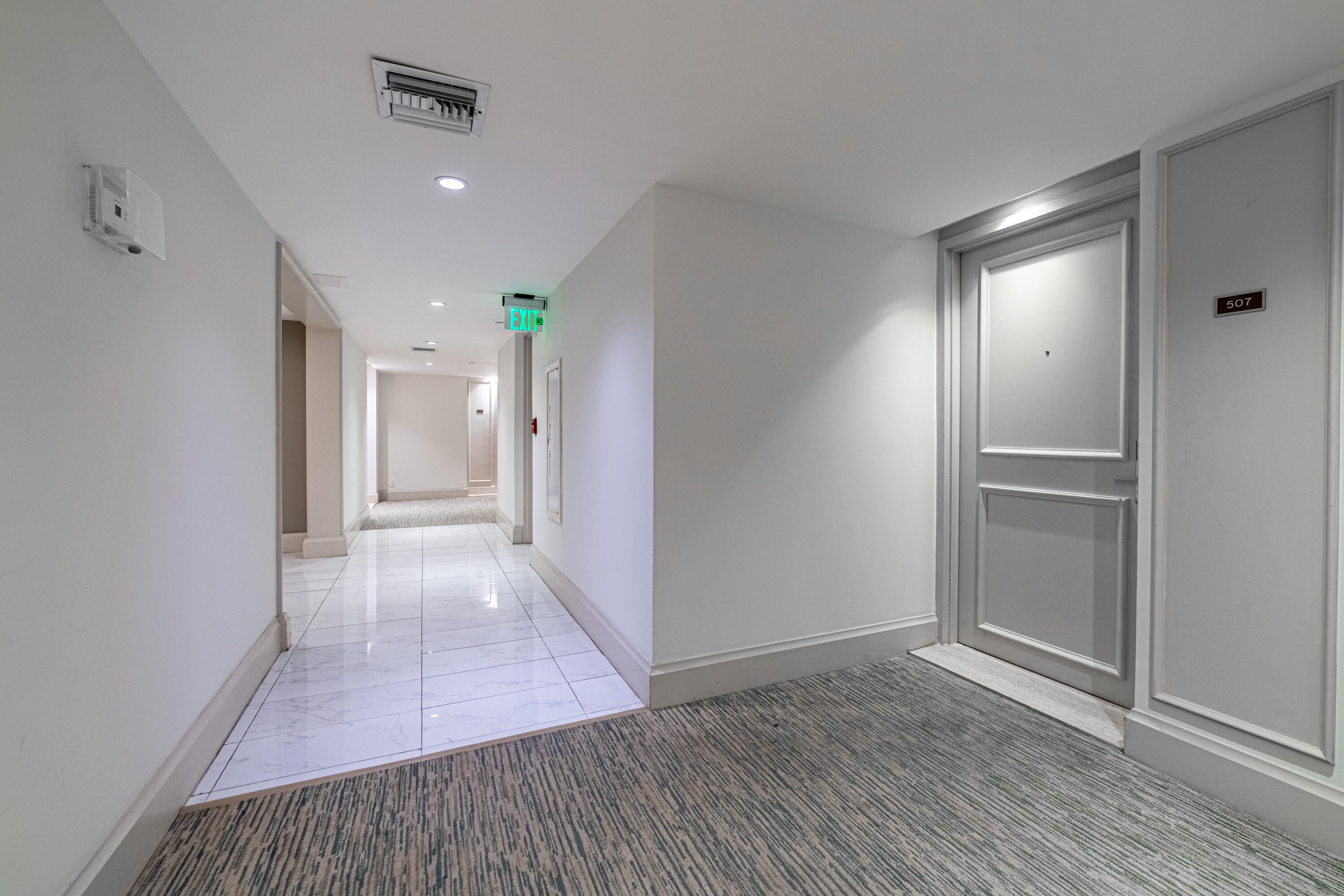 DORCHESTER OF PALM BEACH CONDO - Residential Lease