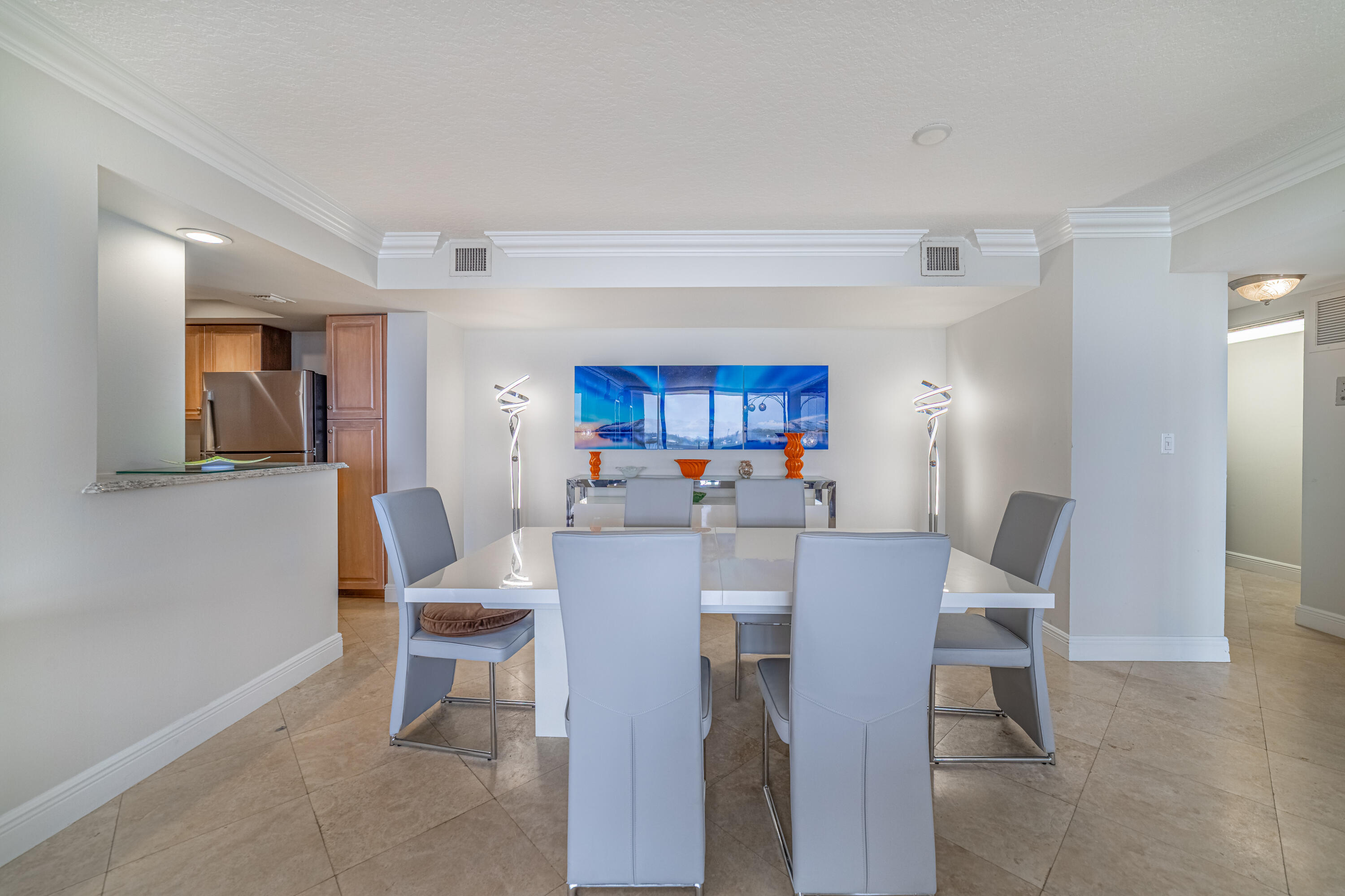 DORCHESTER OF PALM BEACH CONDO - Residential Lease