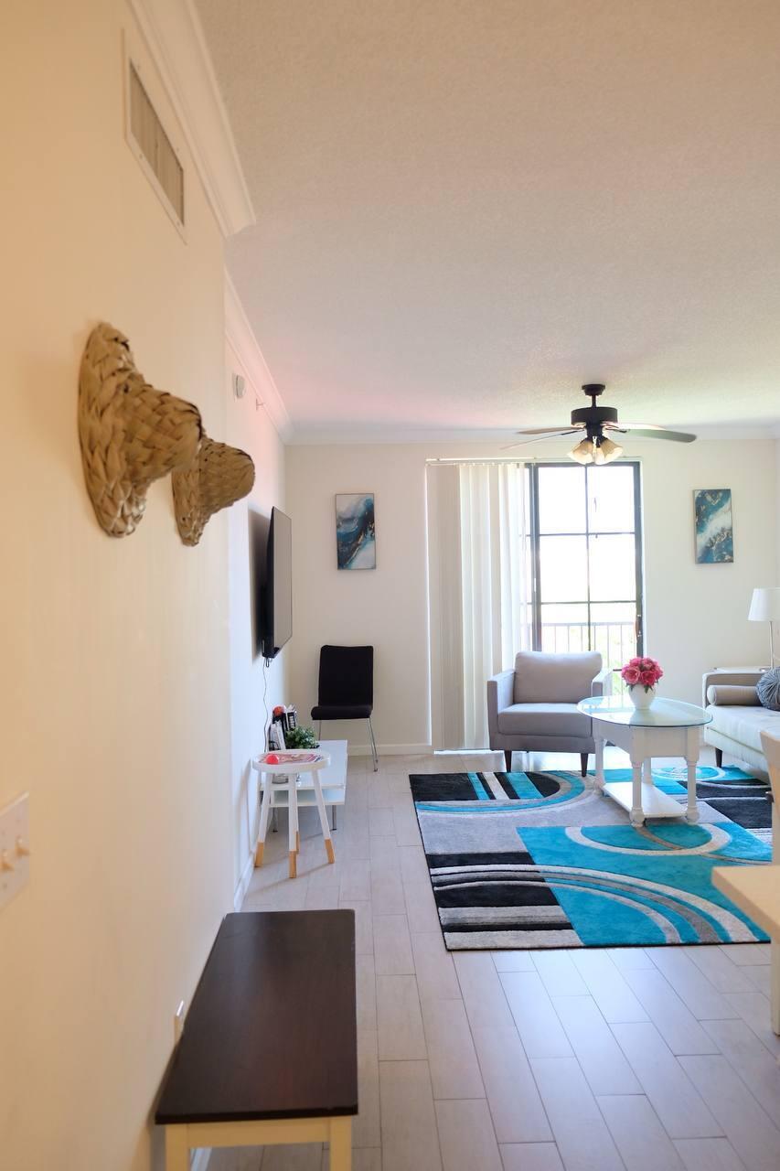 COURTYARDS IN CITYPLACE CONDOMINIUM - Residential