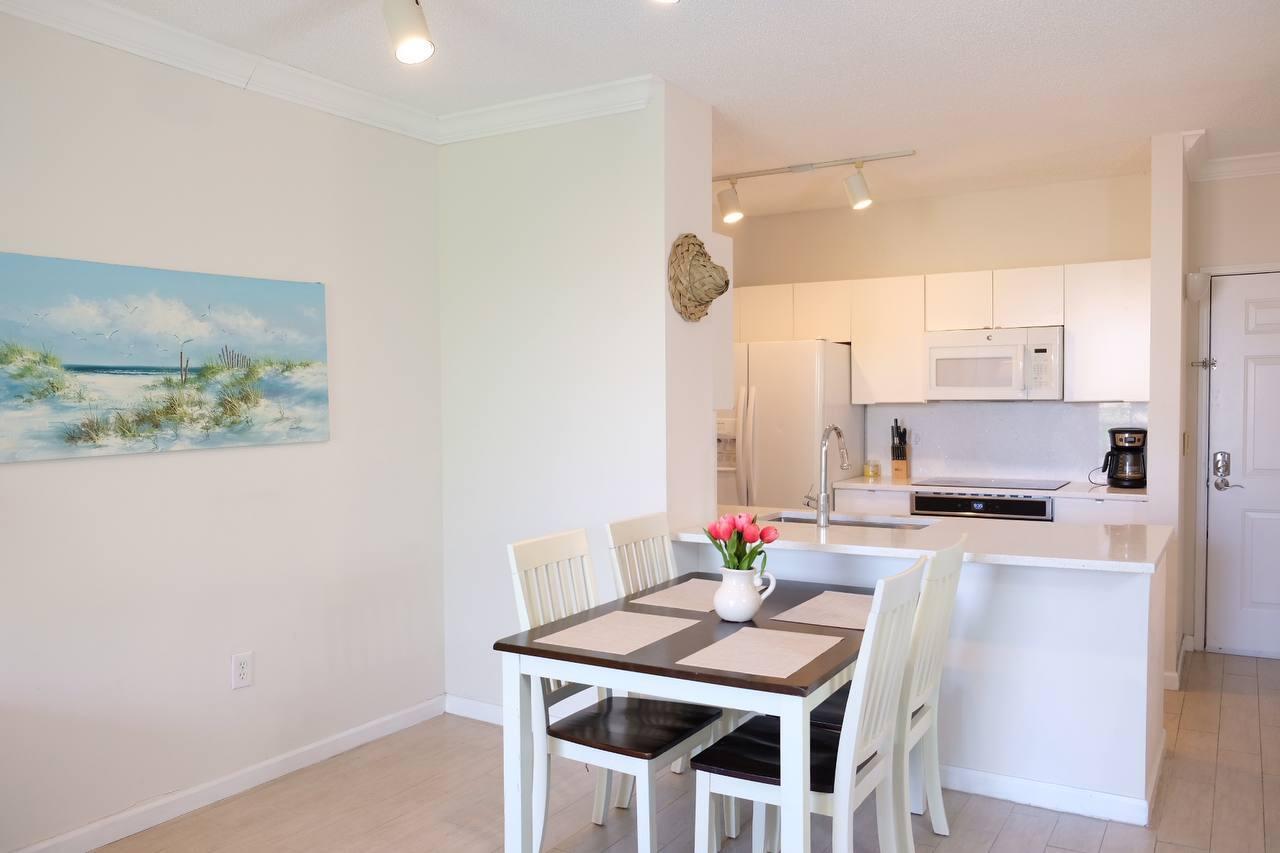 COURTYARDS IN CITYPLACE CONDOMINIUM - Residential