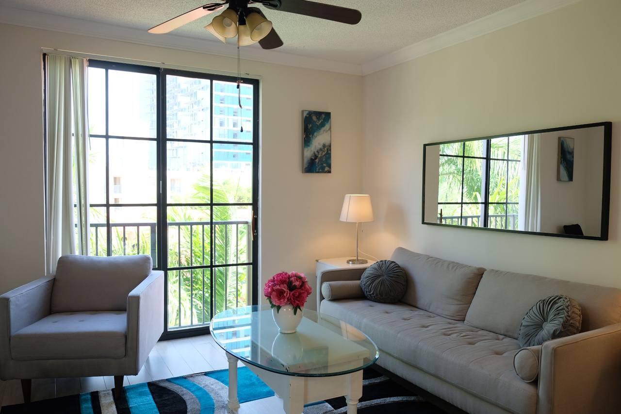 COURTYARDS IN CITYPLACE CONDOMINIUM - Residential