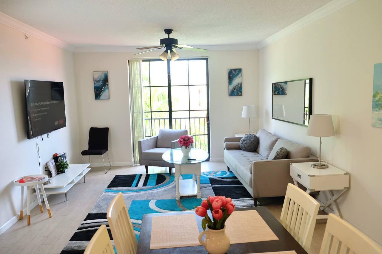 COURTYARDS IN CITYPLACE CONDOMINIUM - Residential
