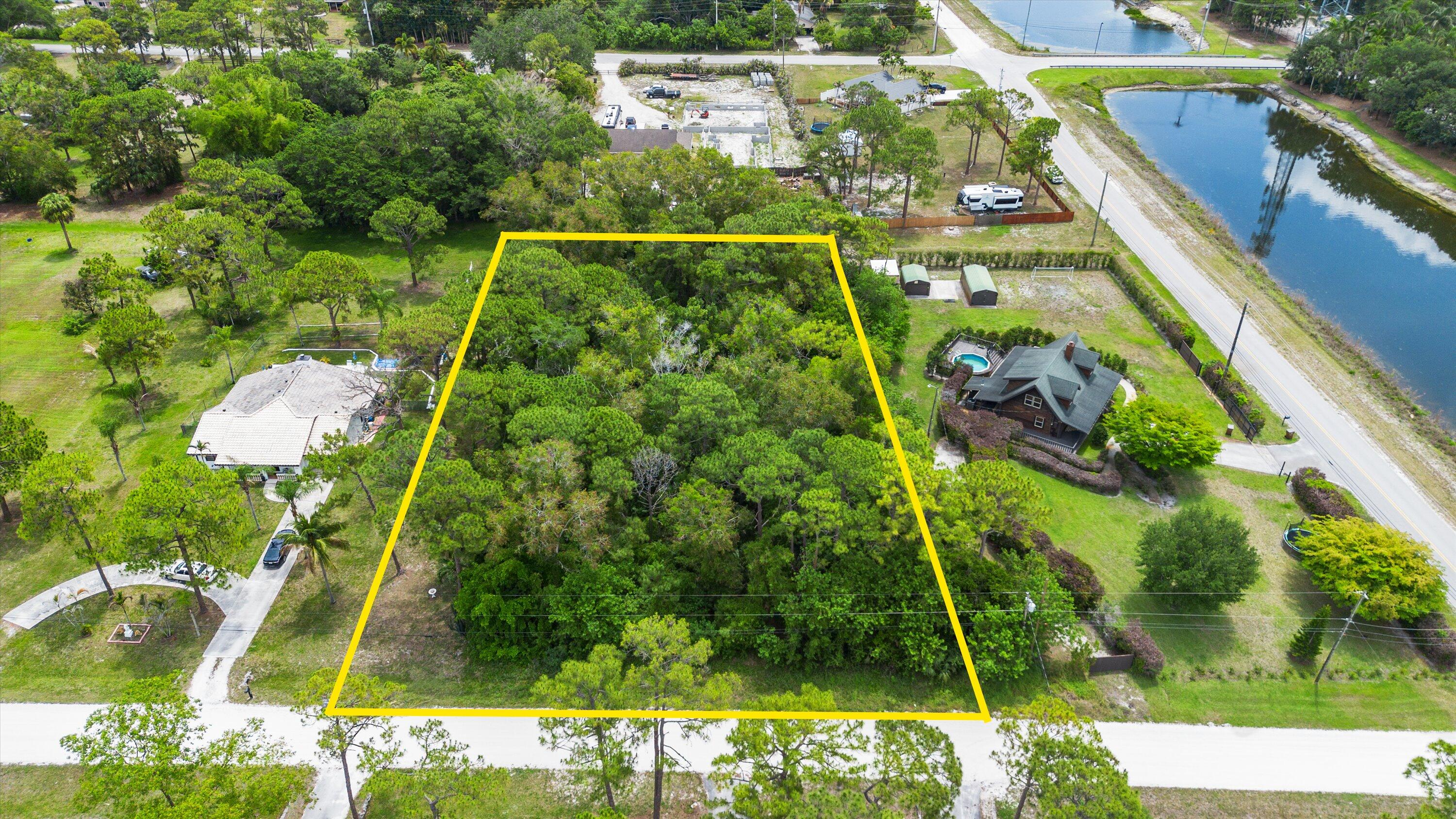 The Acreage - Land