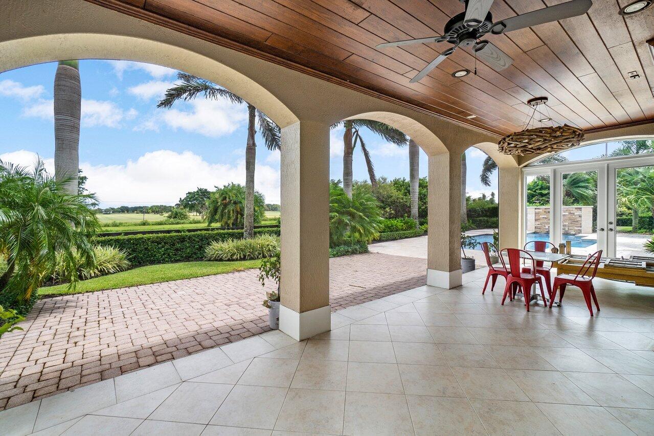 PALM BEACH POINT EAST - Residential