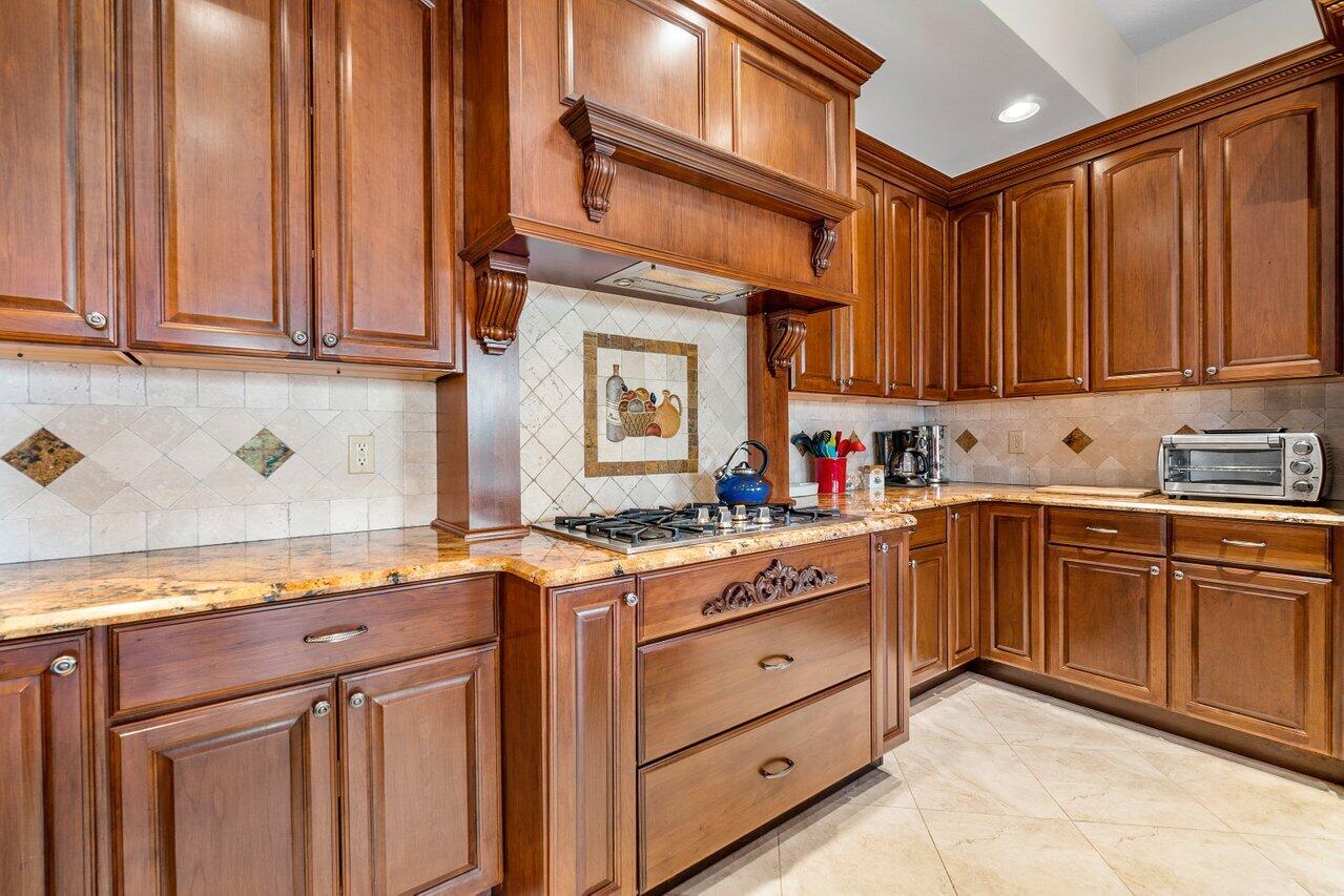 PALM BEACH POINT EAST - Residential