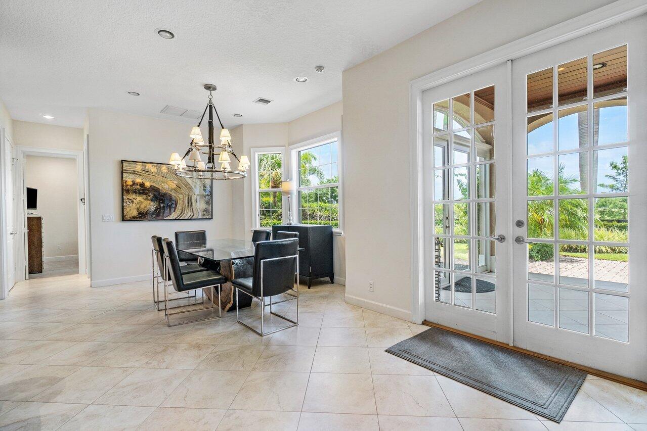 PALM BEACH POINT EAST - Residential