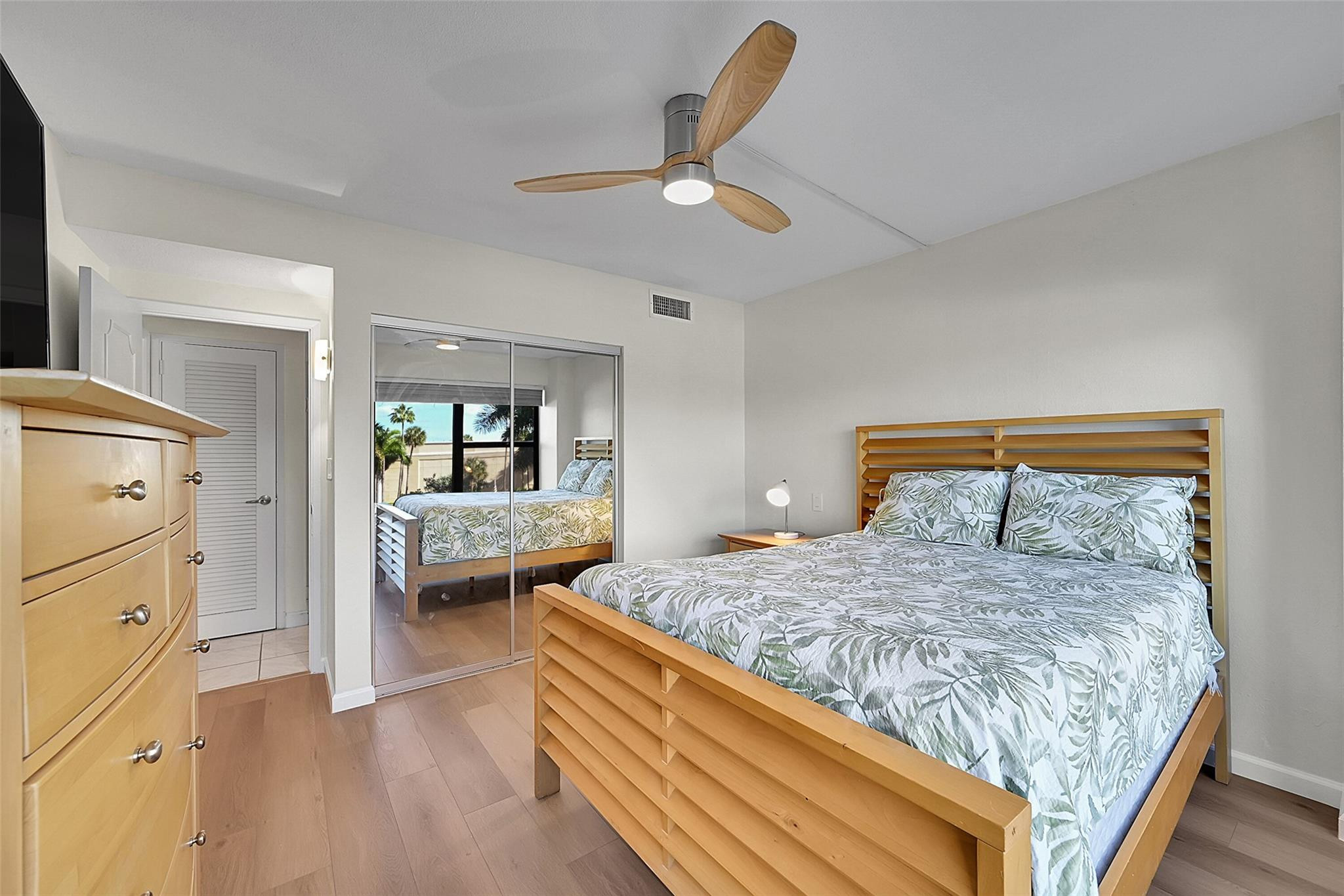GALT OCEAN CLUB CONDO - Residential Lease