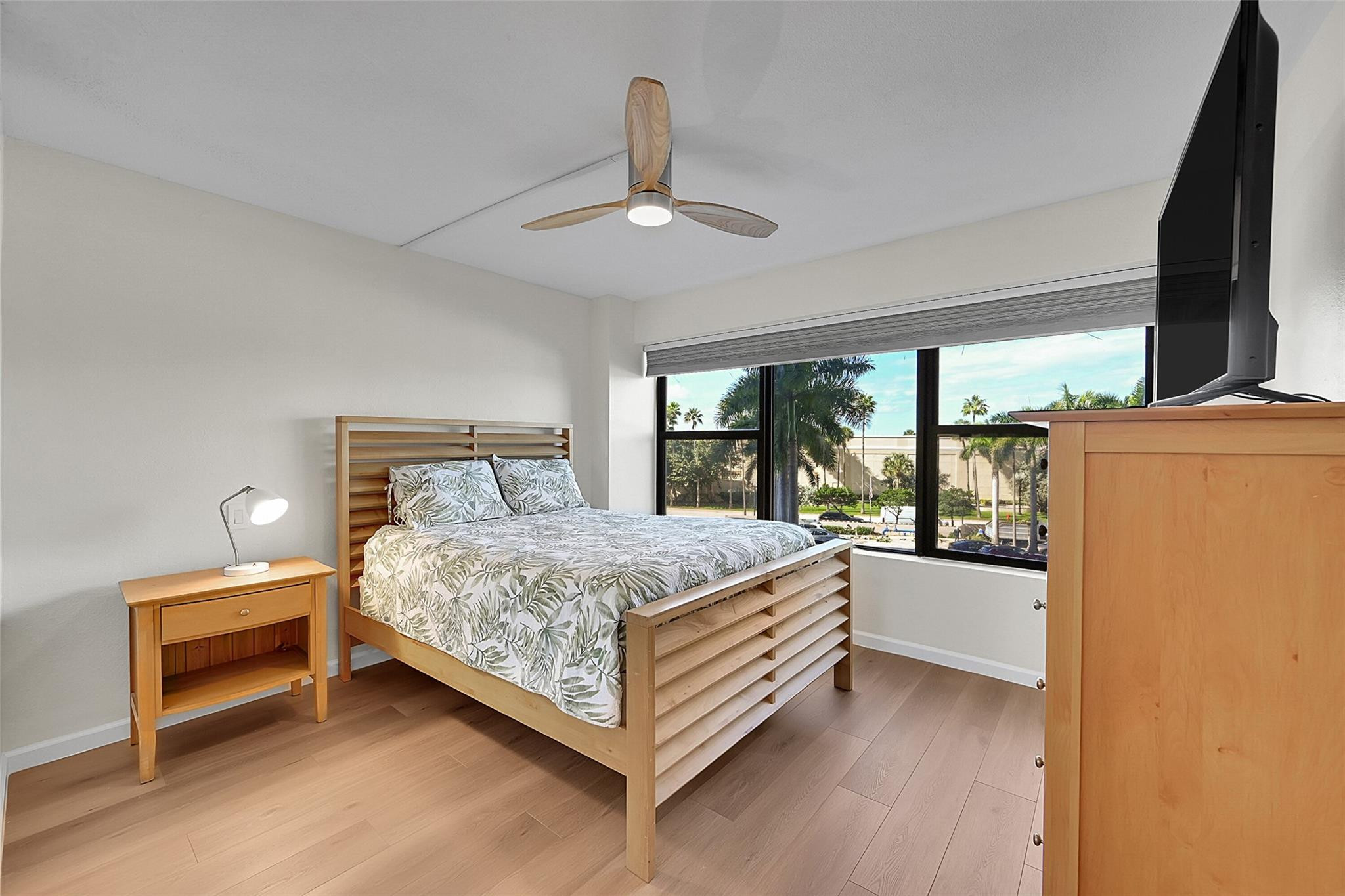 GALT OCEAN CLUB CONDO - Residential Lease