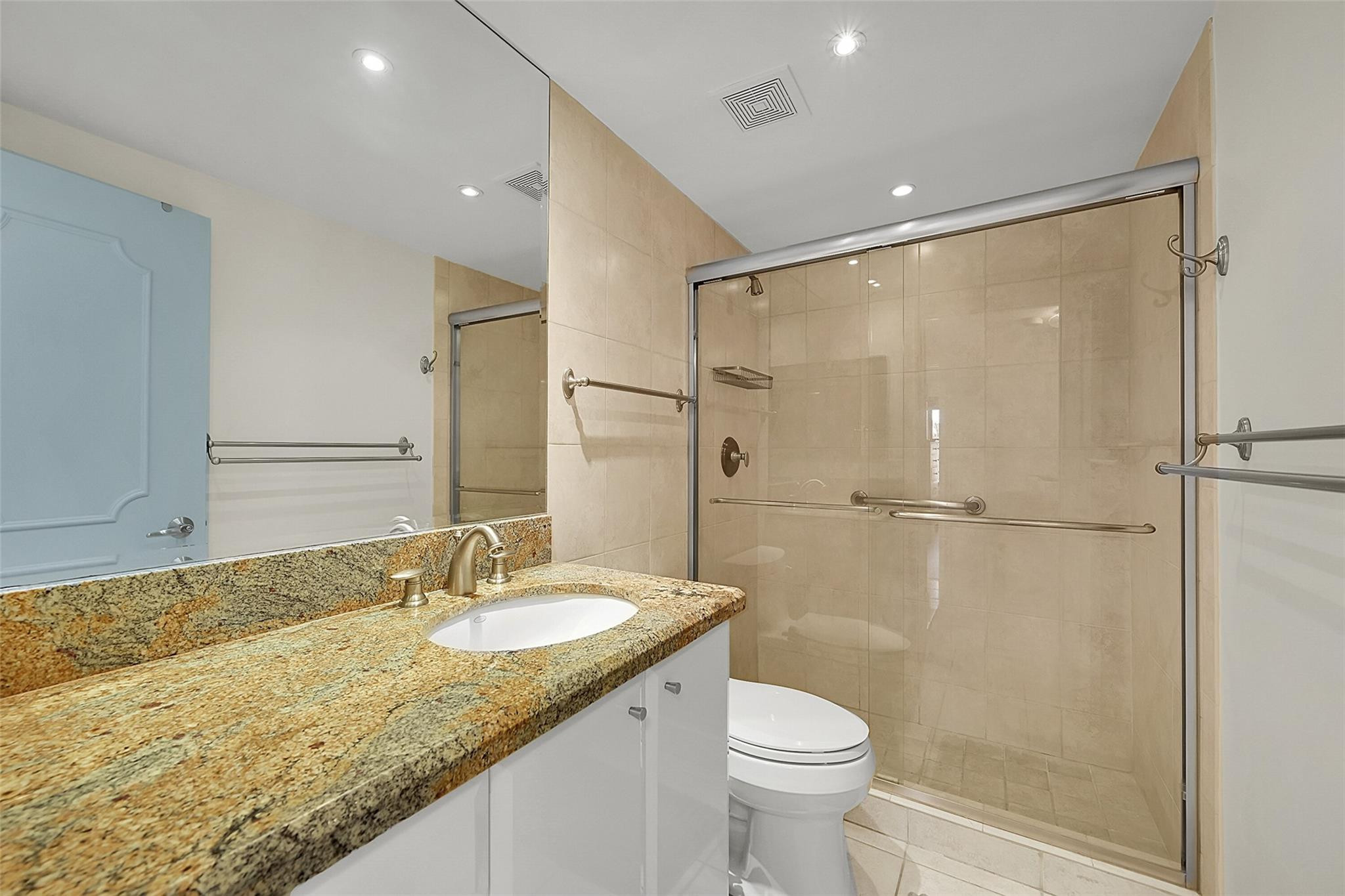 GALT OCEAN CLUB CONDO - Residential Lease
