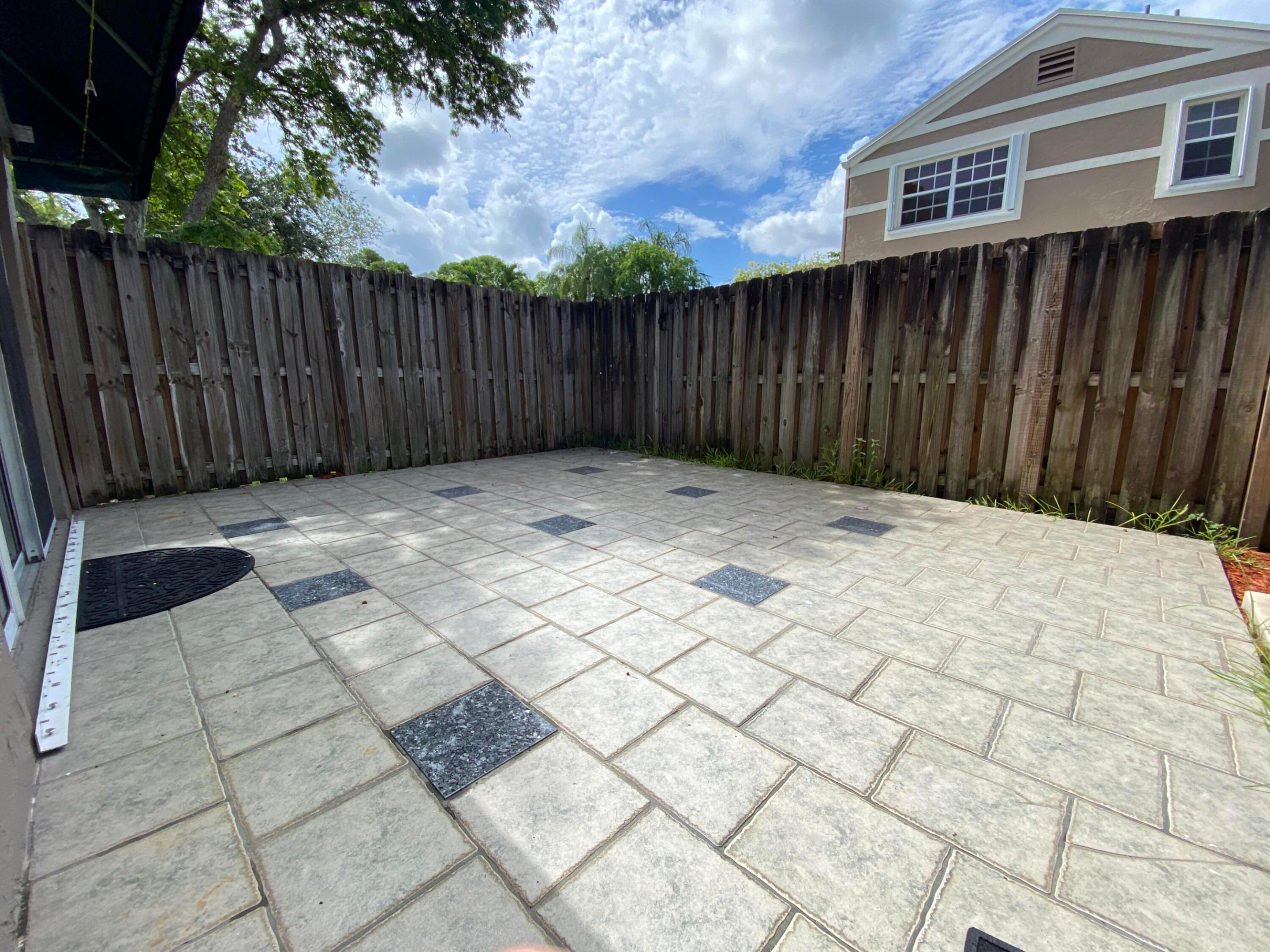 FLAMINGO GARDENS PHASE FOUR - Residential
