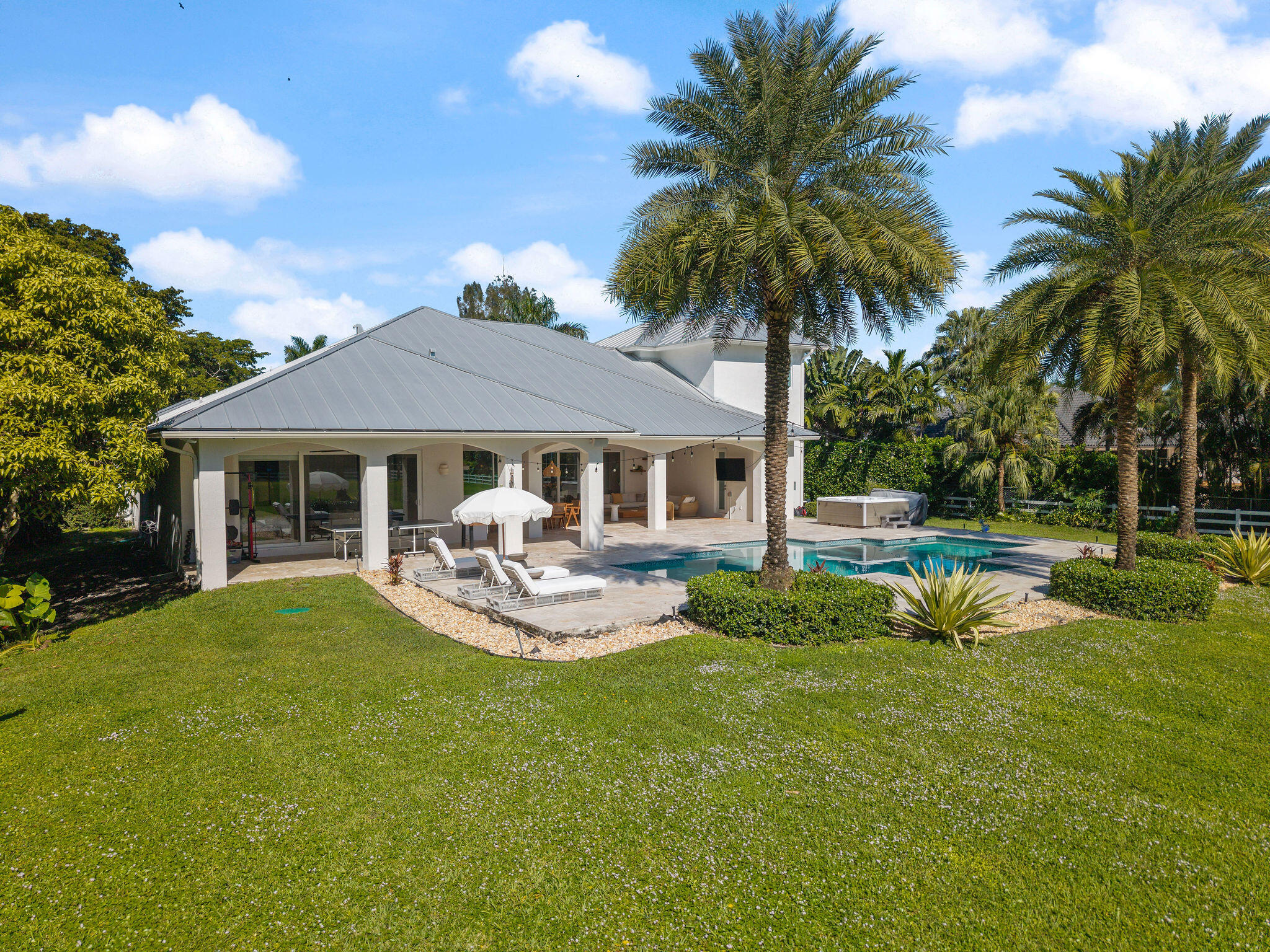 SUNSHINE RANCHES - Residential