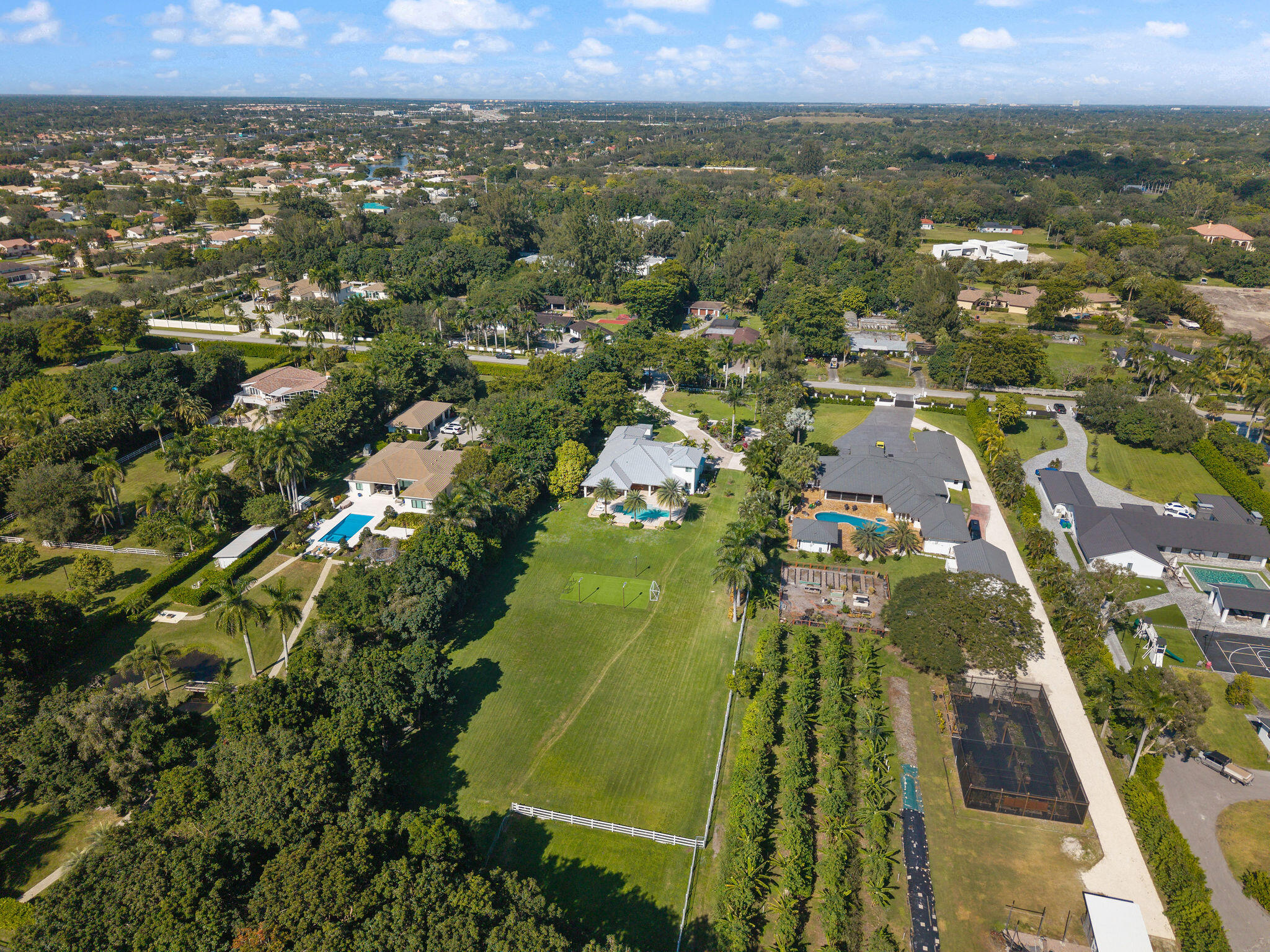 SUNSHINE RANCHES - Residential