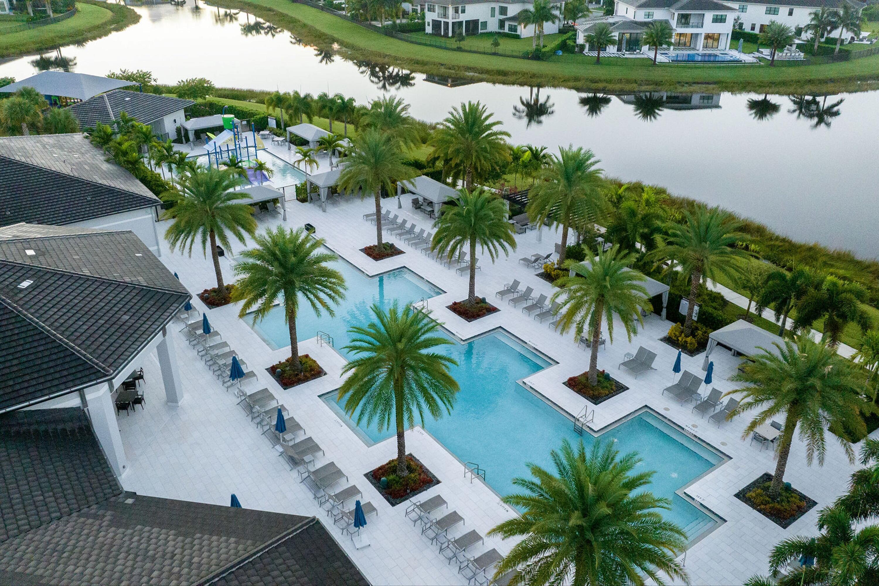 BOCA BRIDGES - Residential