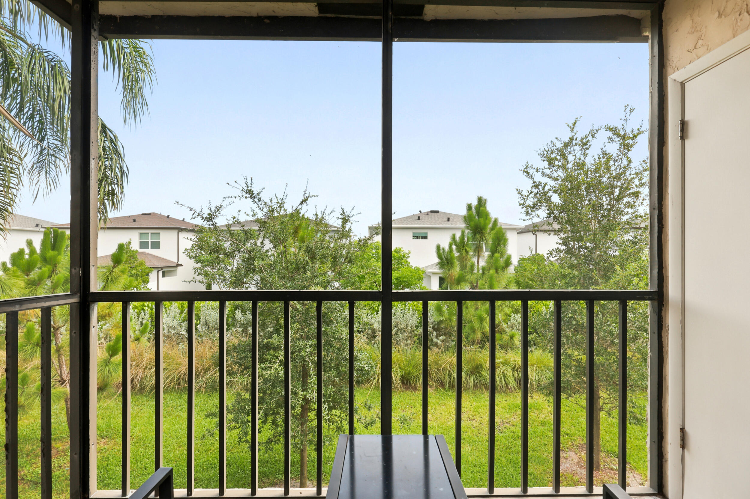 LUCERNE LAKES GOLF COLONY CONDOS 1 THRU 12 - Residential