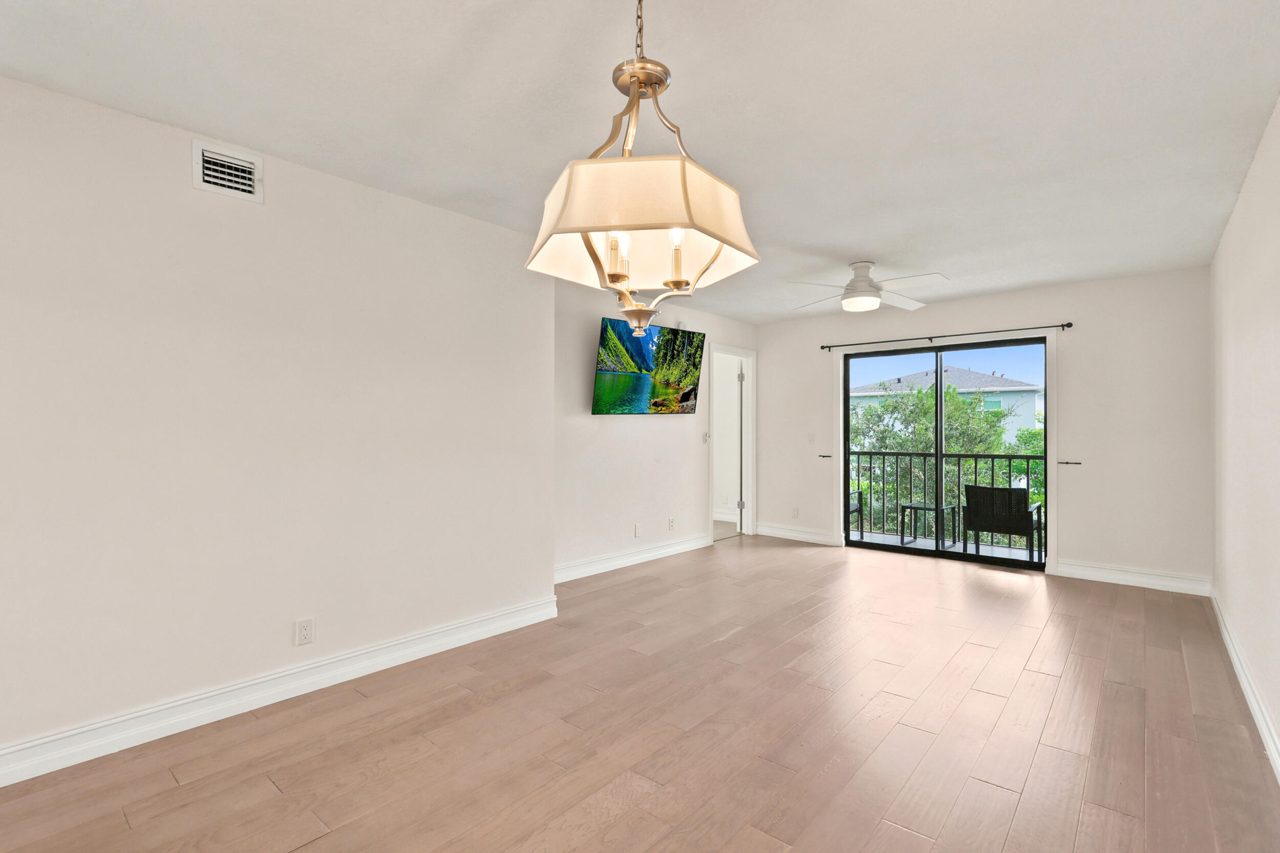 LUCERNE LAKES GOLF COLONY CONDOS 1 THRU 12 - Residential