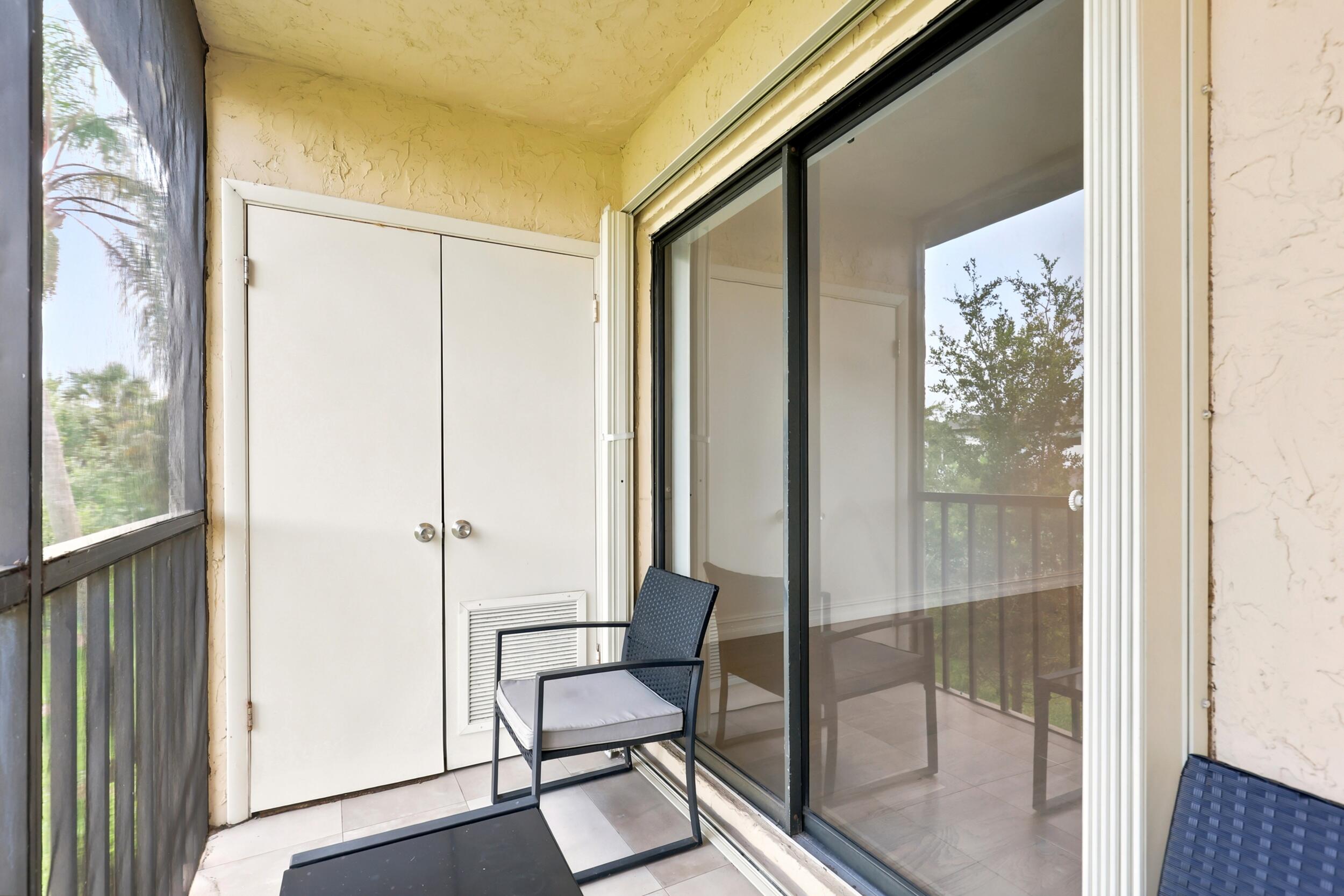 LUCERNE LAKES GOLF COLONY CONDOS 1 THRU 12 - Residential
