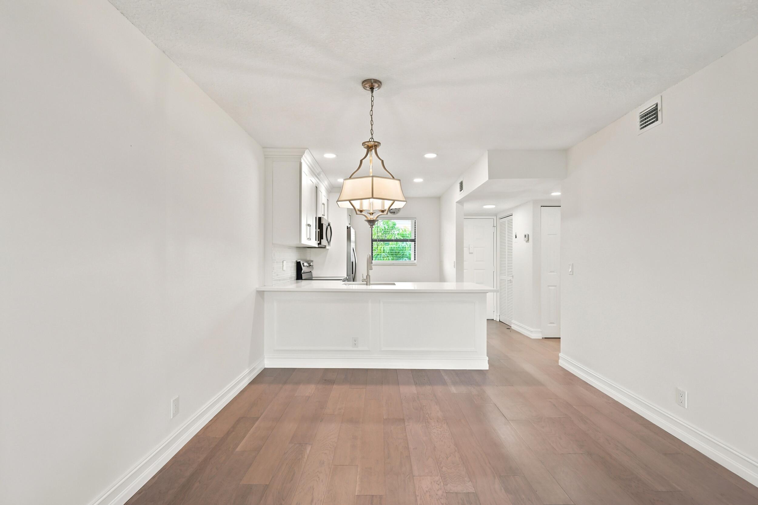 LUCERNE LAKES GOLF COLONY CONDOS 1 THRU 12 - Residential