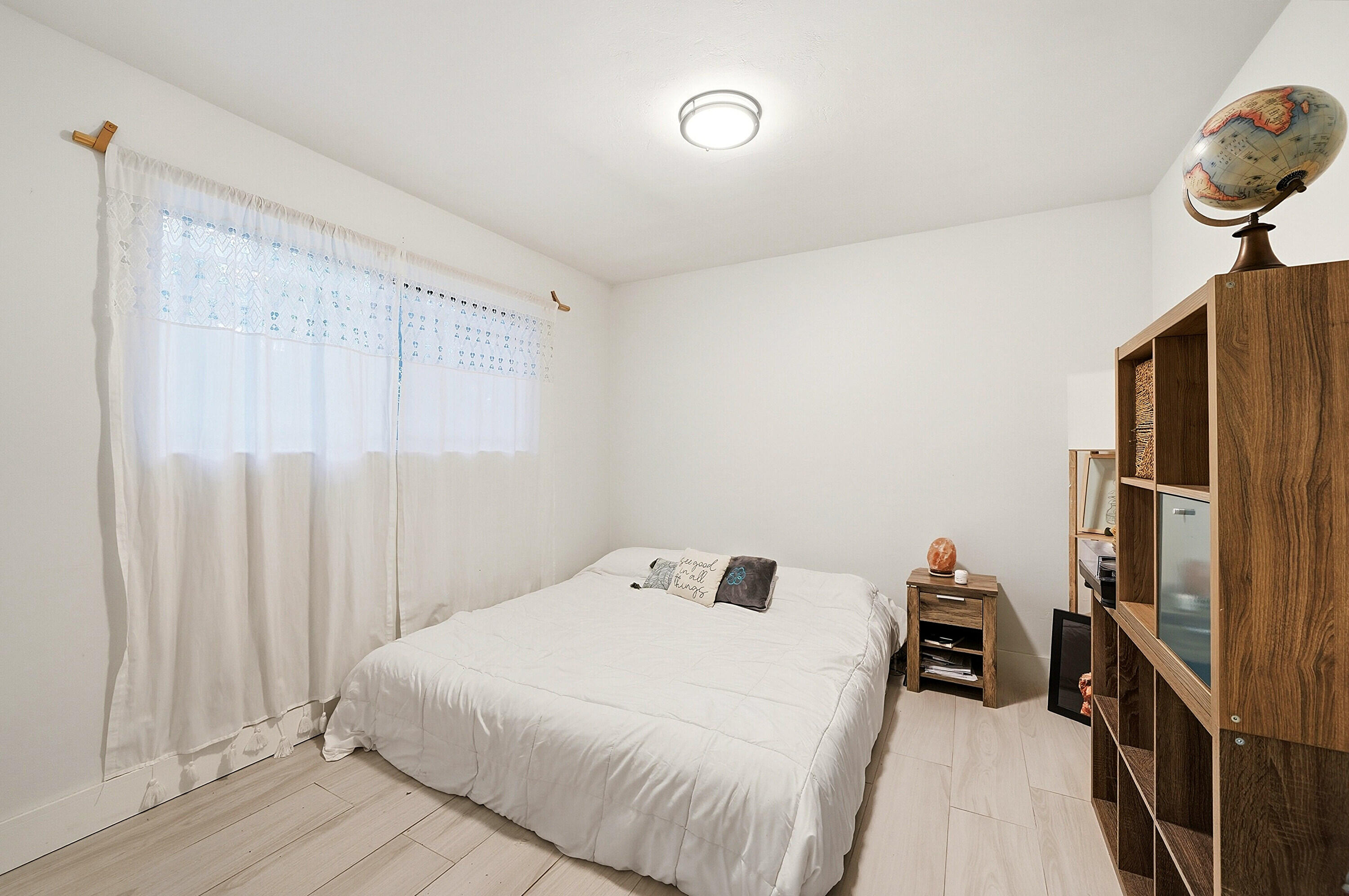 CENTRAL GOLF SEC OF HOLLYWOOD - Residential Lease