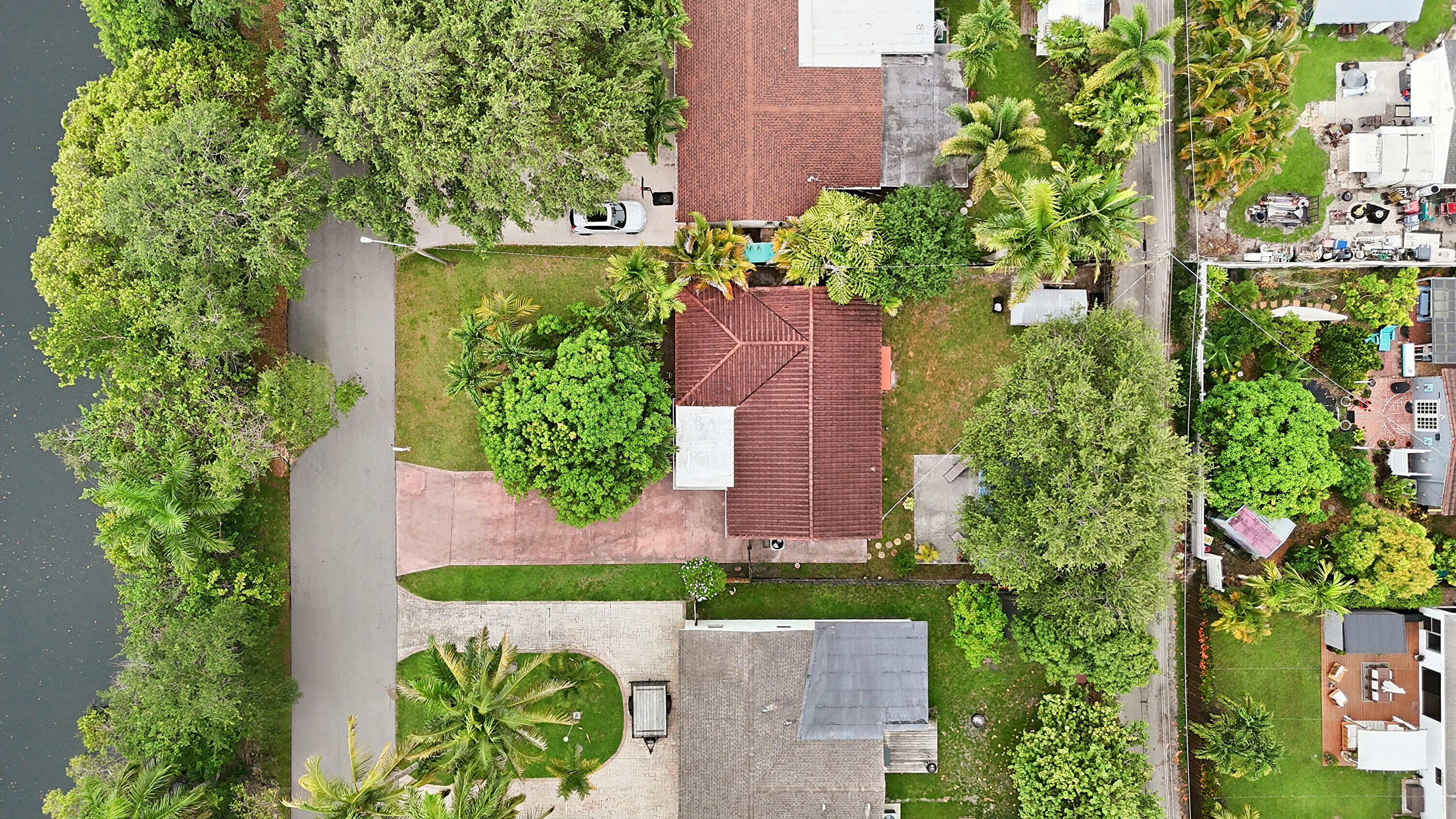 CENTRAL GOLF SEC OF HOLLYWOOD - Residential Lease