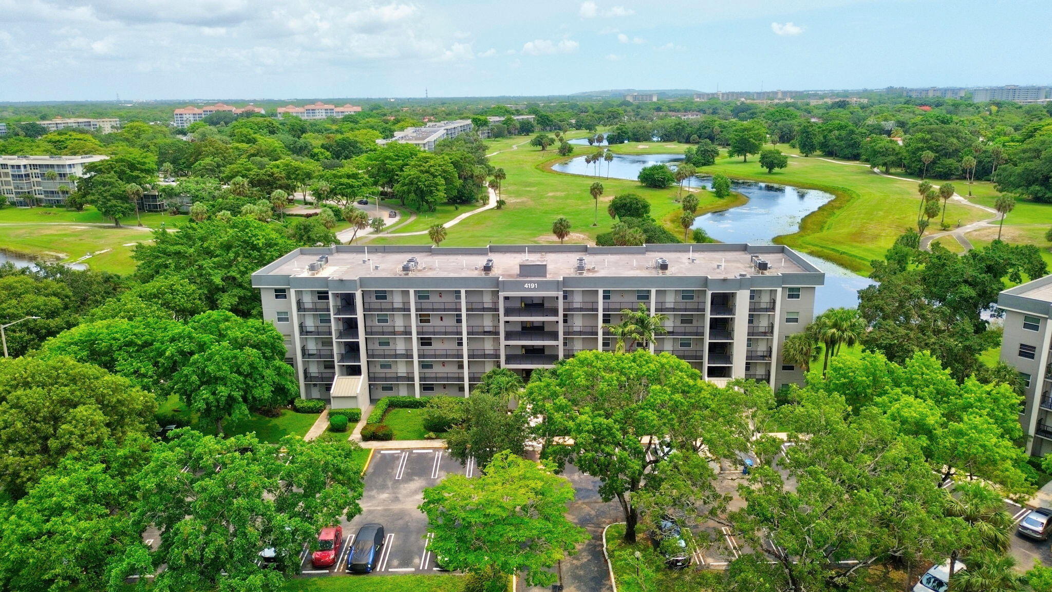 CYPRESS REACH AT PALM-AIRE ONE - Residential