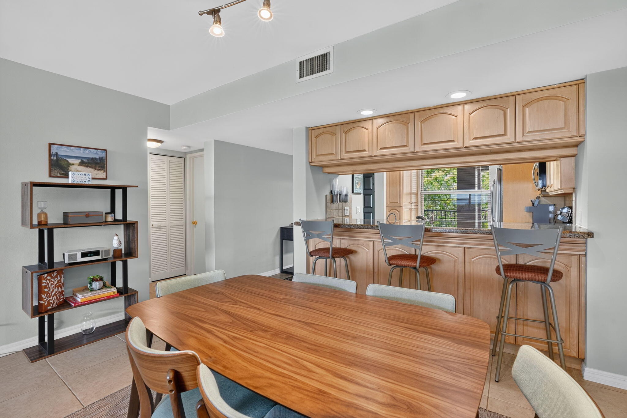 CYPRESS REACH AT PALM-AIRE ONE - Residential