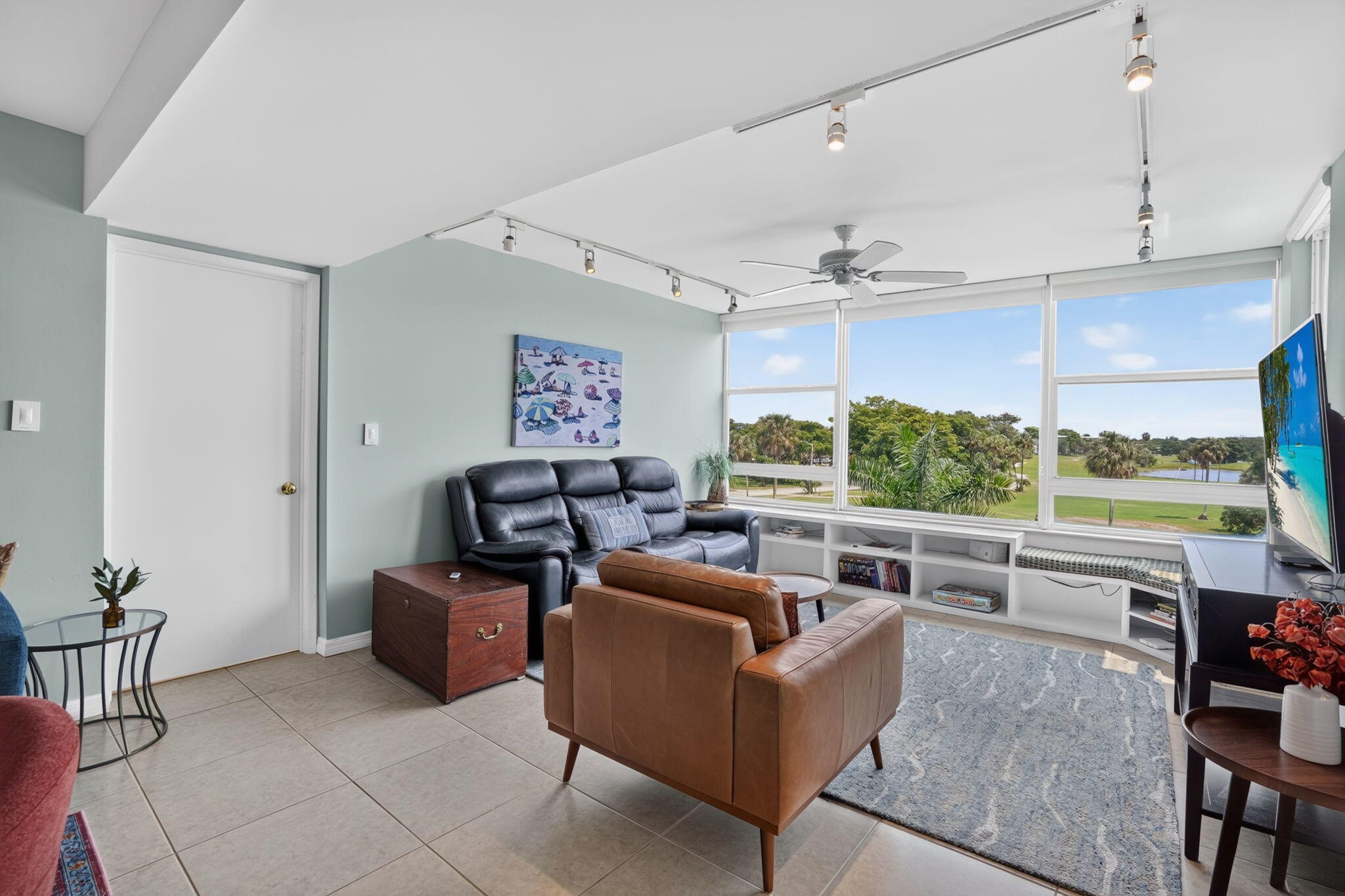 CYPRESS REACH AT PALM-AIRE ONE - Residential