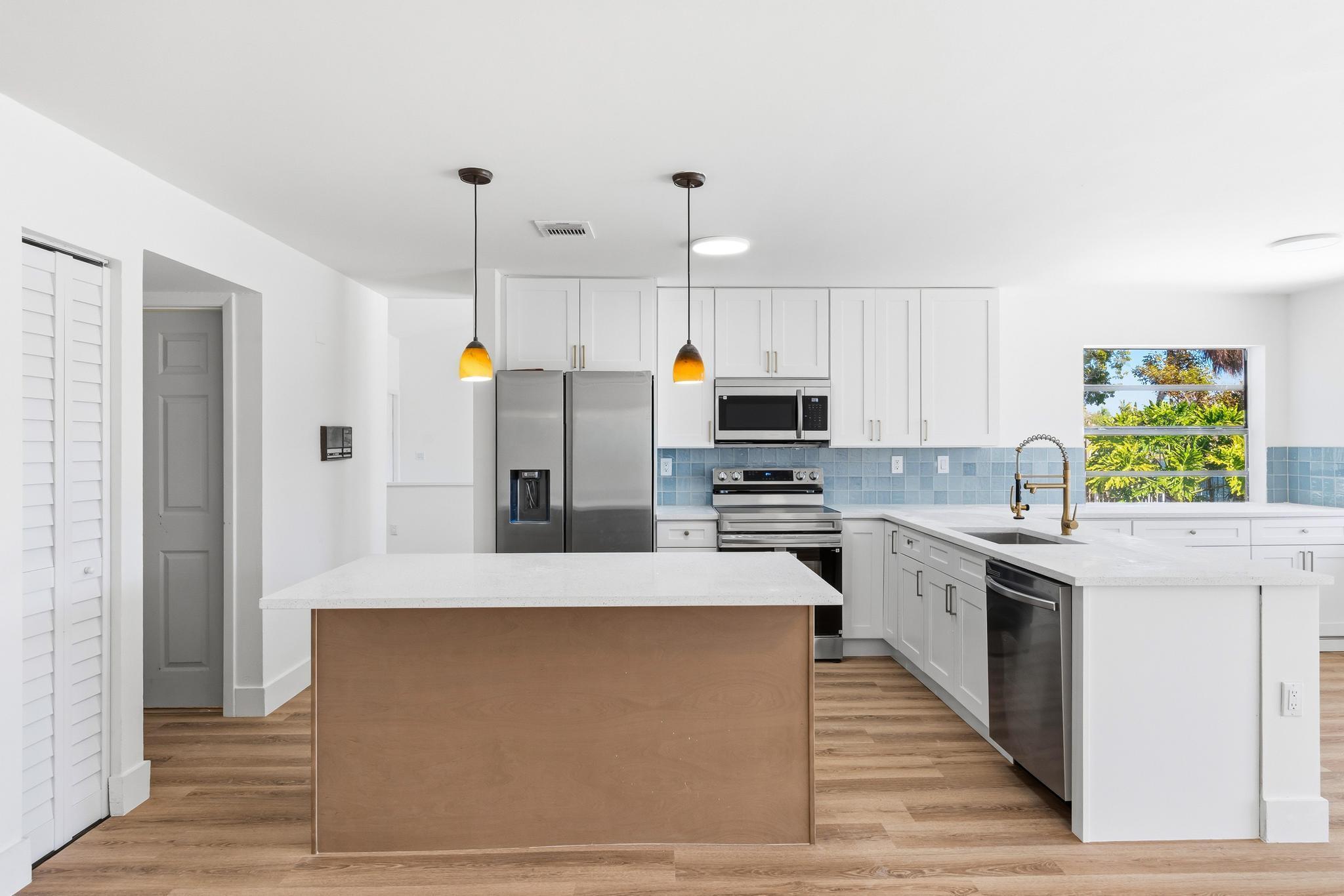 SHENANDOAH SECTION FOUR - Residential