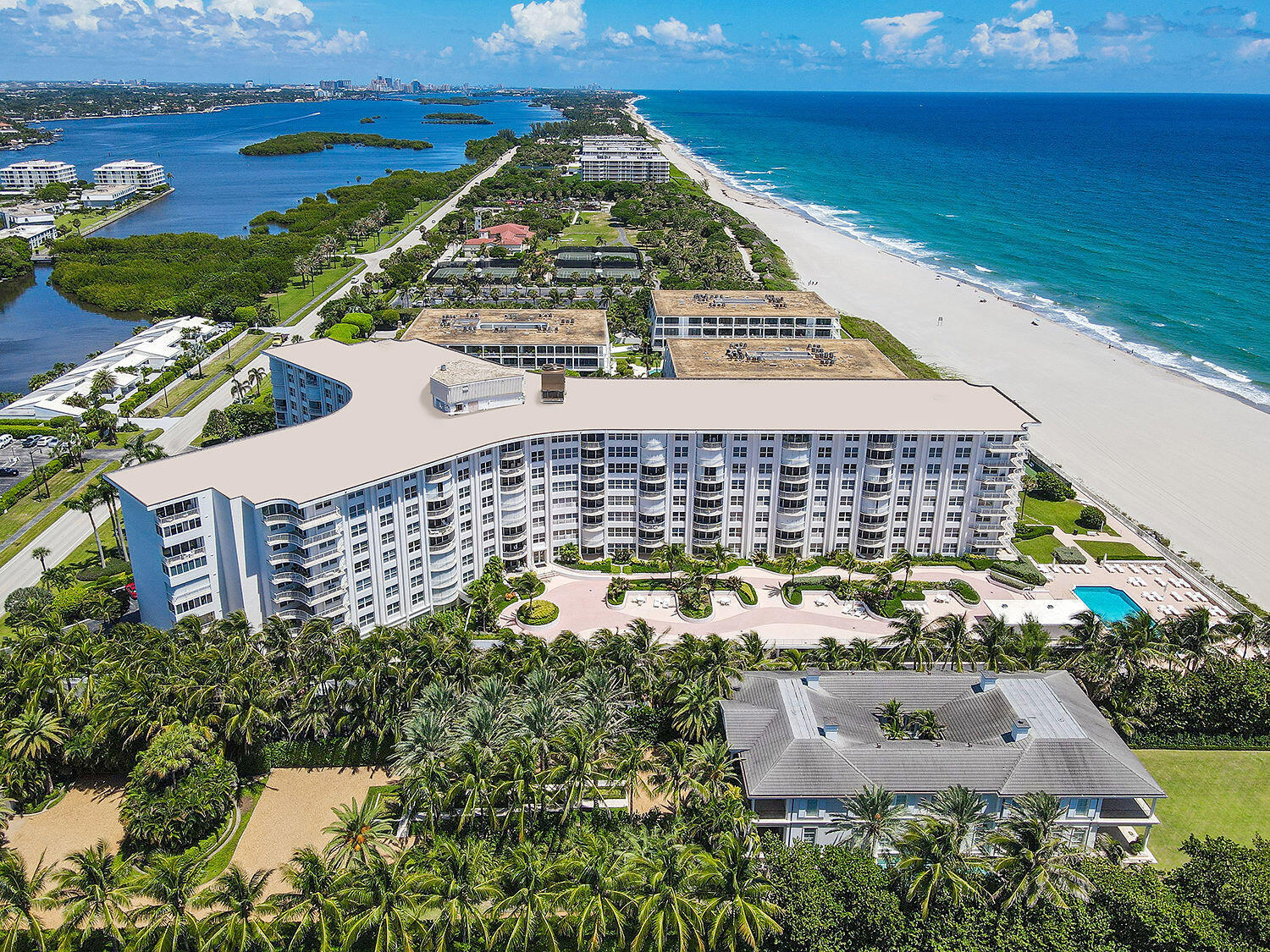 TWENTY TWO NINETY FIVE SOUTH OCEAN BLVD - Residential