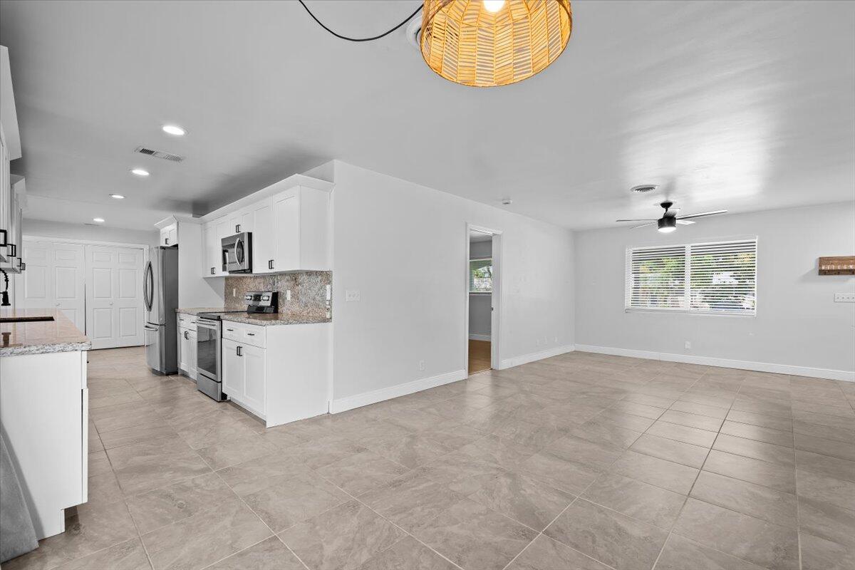 PALM BEACH CABANA COLONY EAST - Residential
