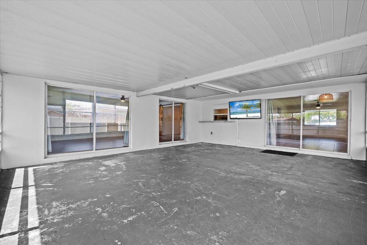 PALM BEACH CABANA COLONY EAST - Residential