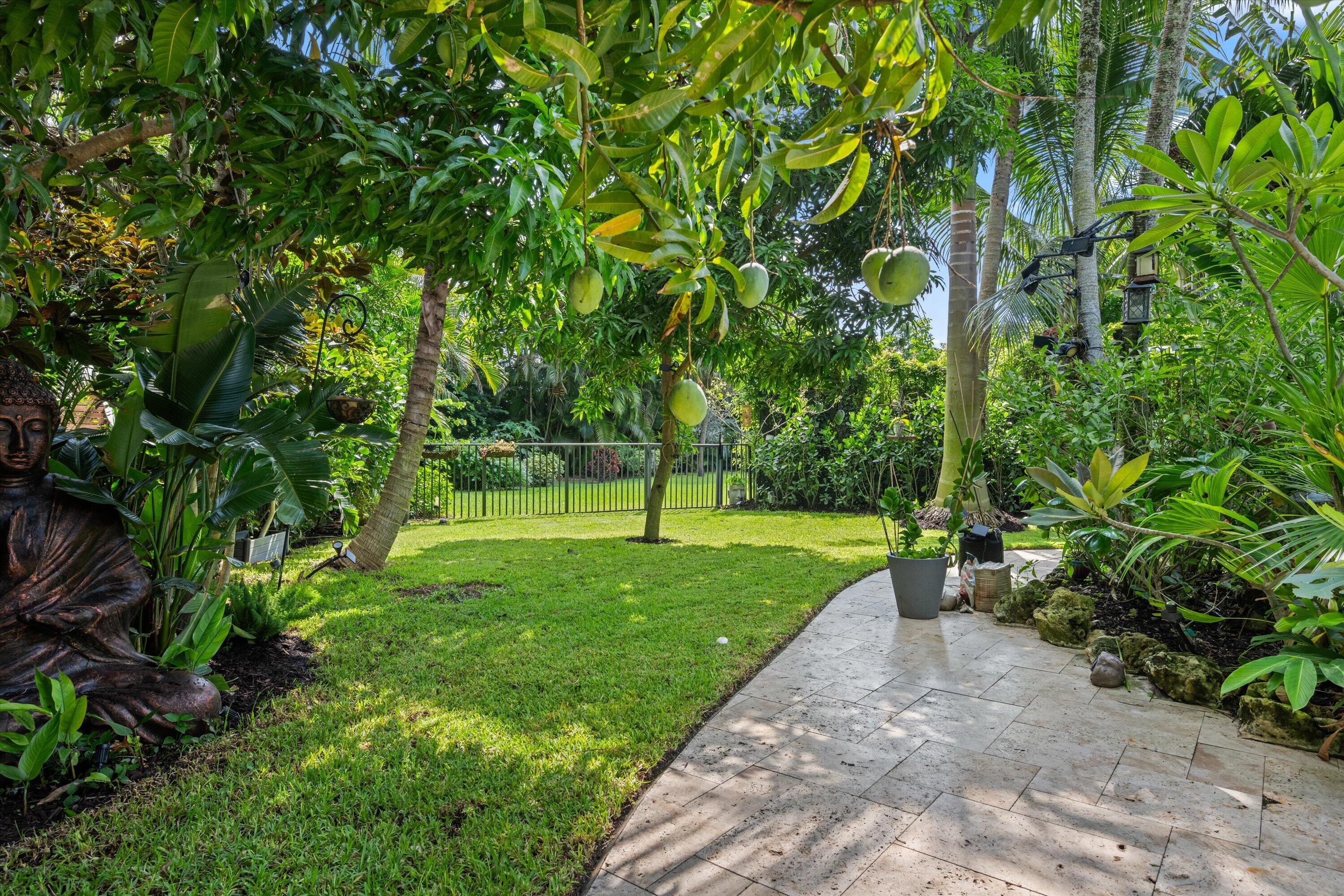 PINE TREE GOLF CLUB - Residential