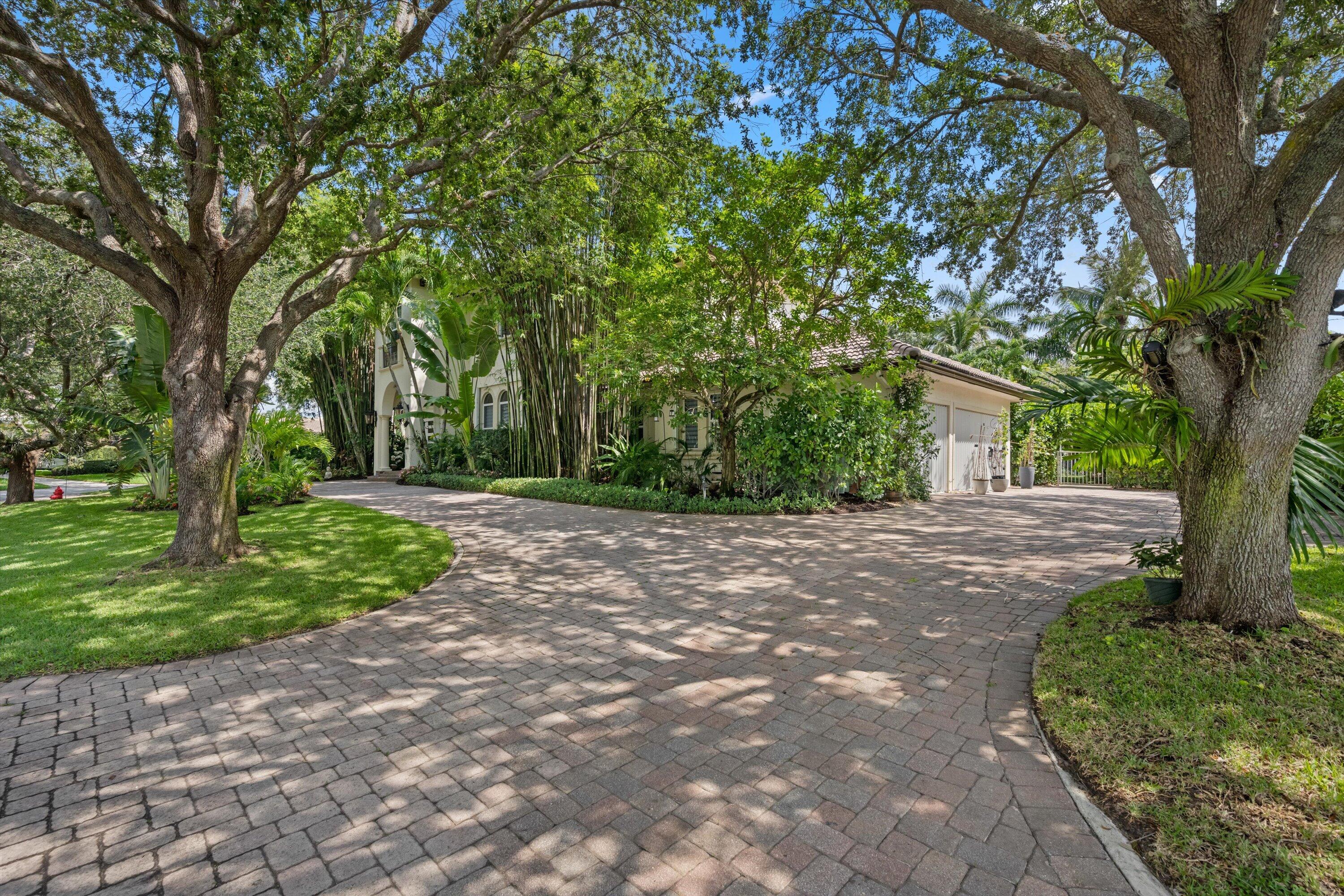 PINE TREE GOLF CLUB - Residential