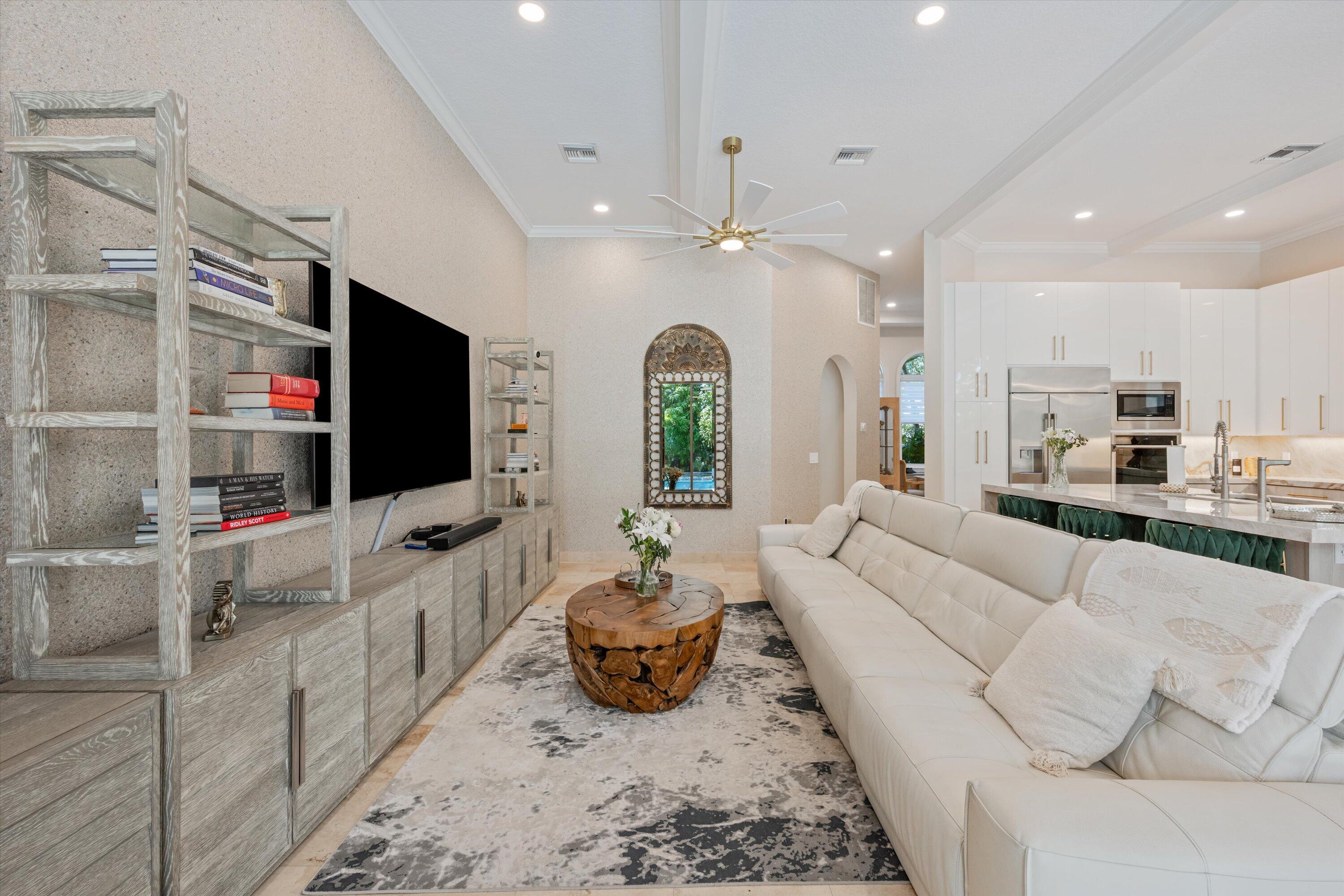 PINE TREE GOLF CLUB - Residential