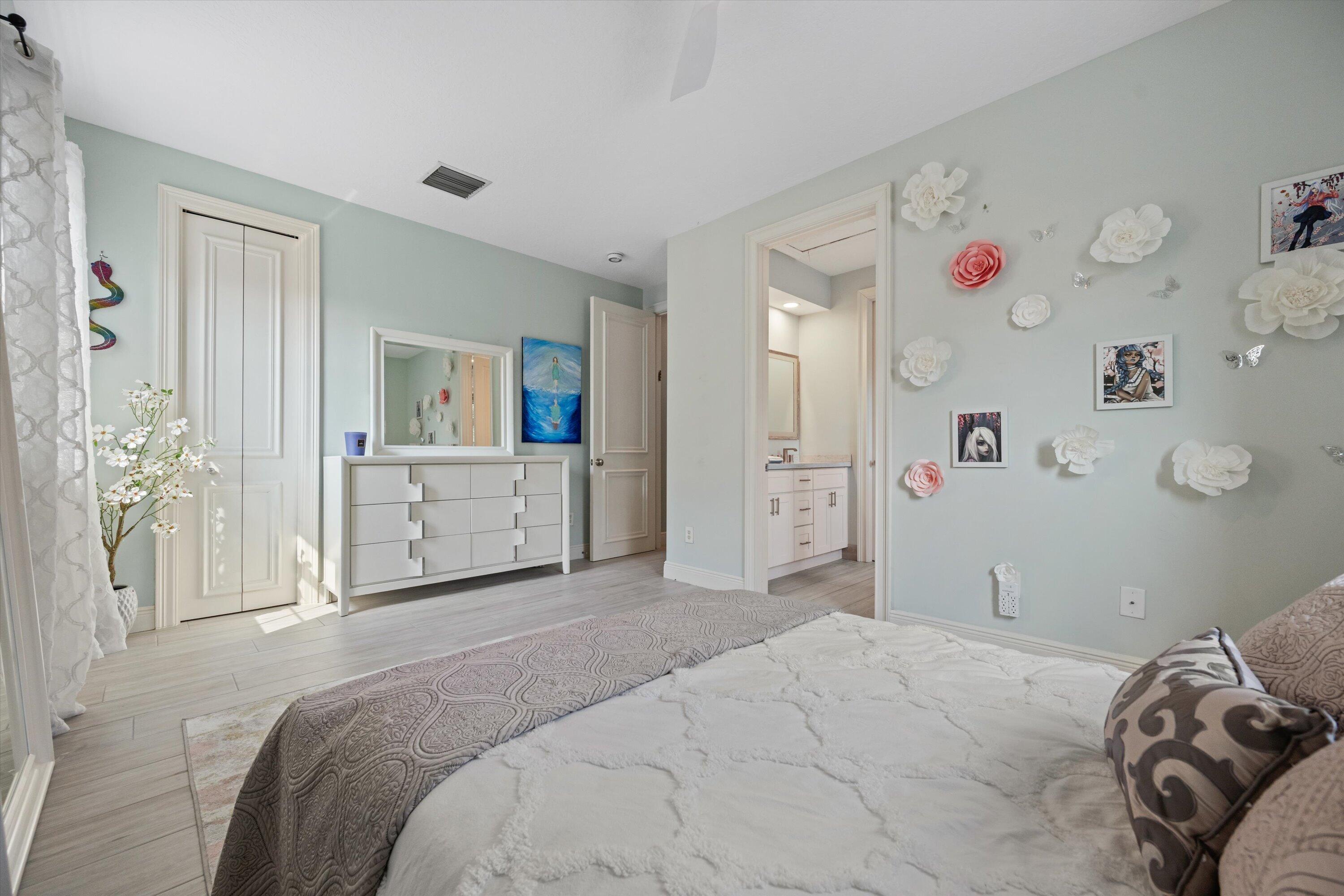 PINE TREE GOLF CLUB - Residential