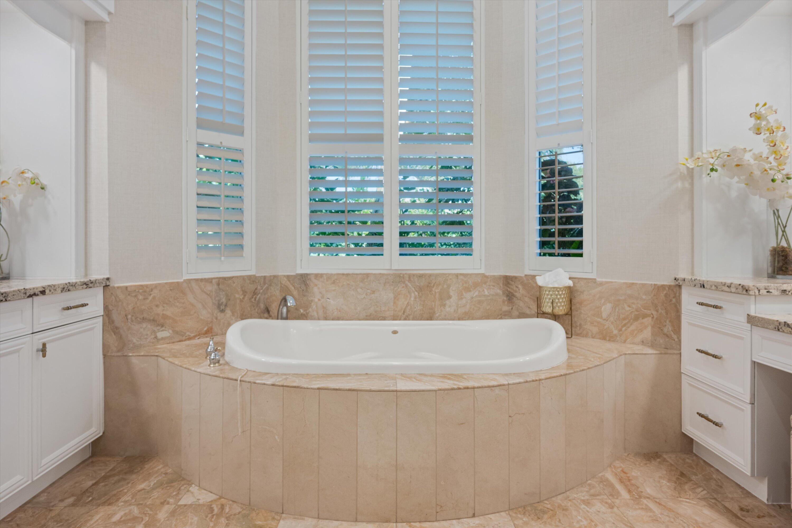 PINE TREE GOLF CLUB - Residential