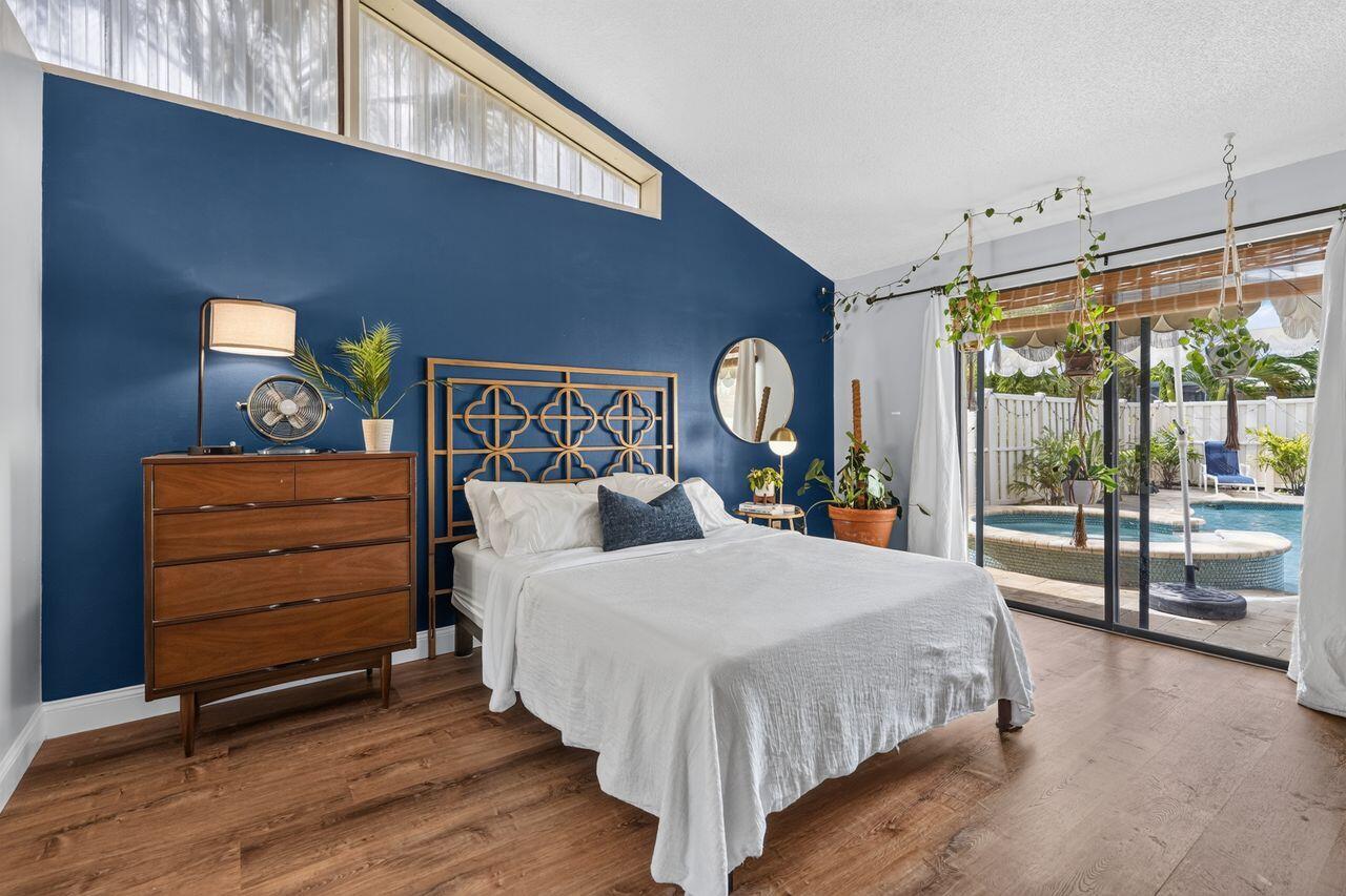 WESTWOOD GARDENS 3 - Residential
