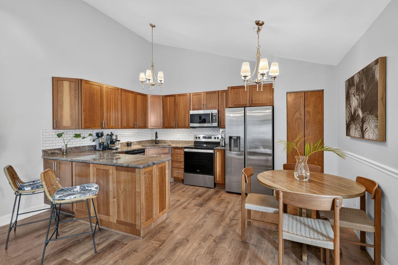 WESTWOOD GARDENS 3 - Residential
