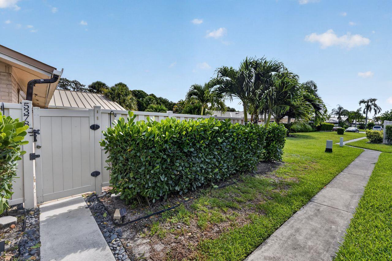 WESTWOOD GARDENS 3 - Residential