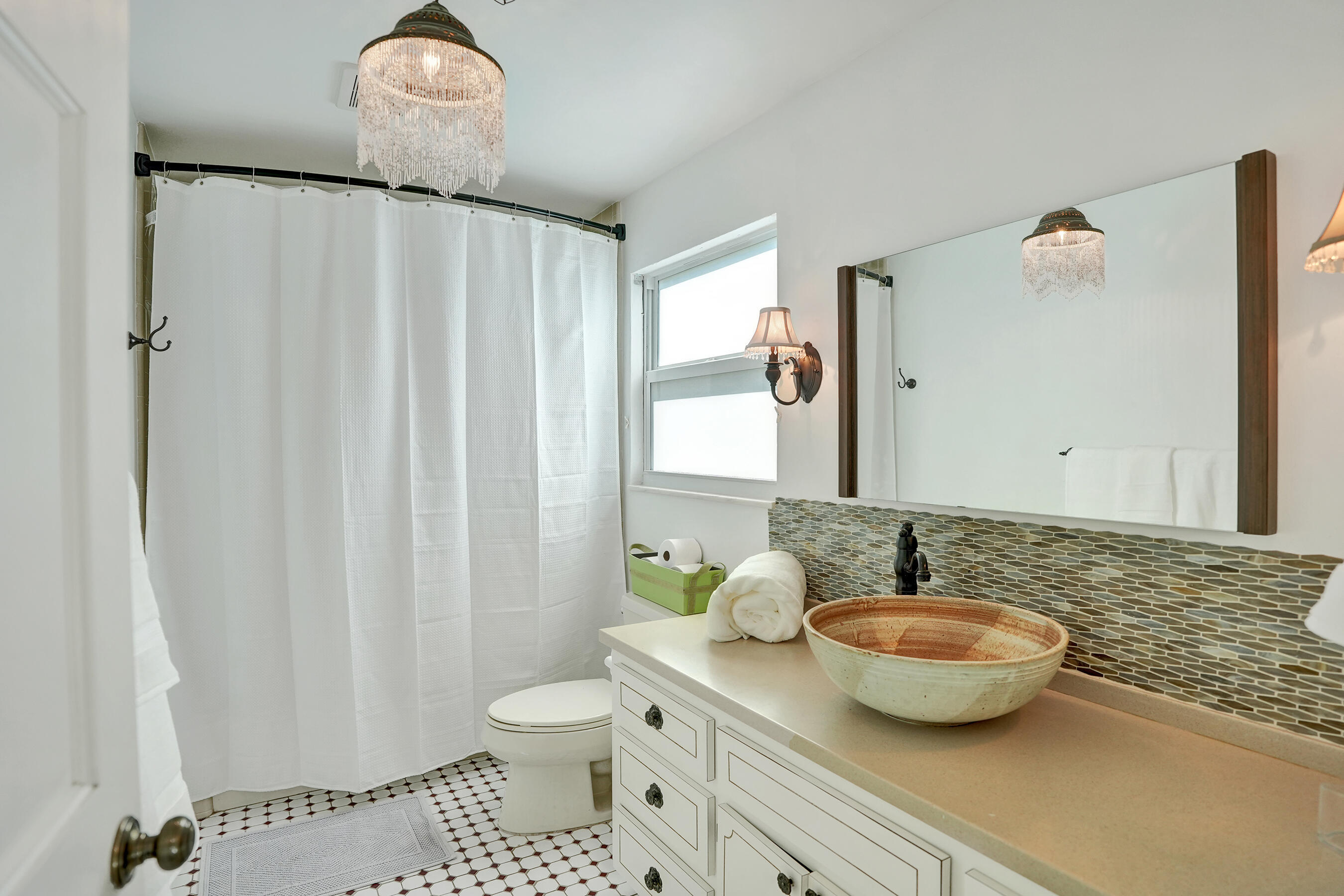 LAKEVIEW HEIGHTS UNIT 1 DELRAY - Residential Lease