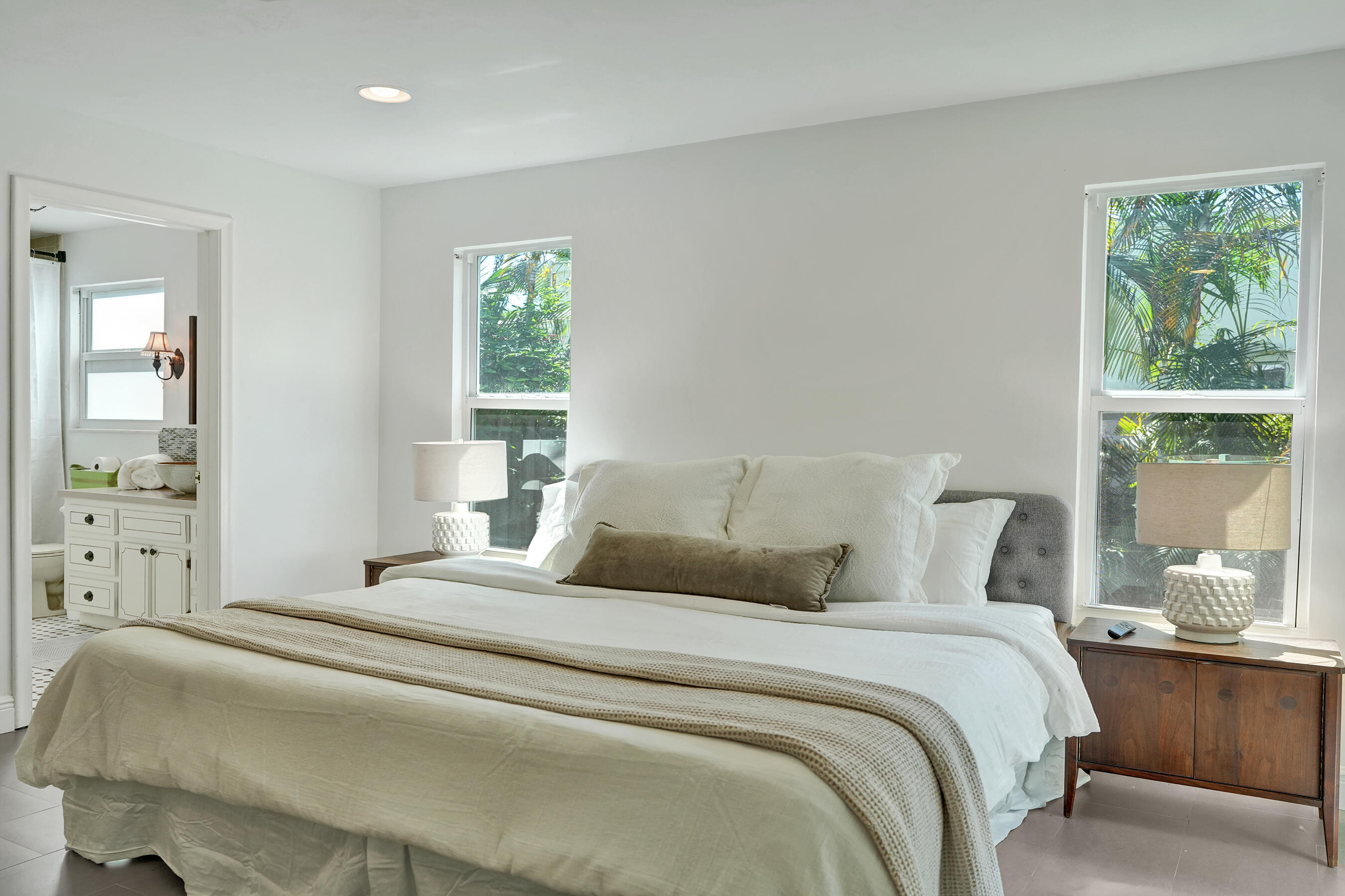 LAKEVIEW HEIGHTS UNIT 1 DELRAY - Residential Lease