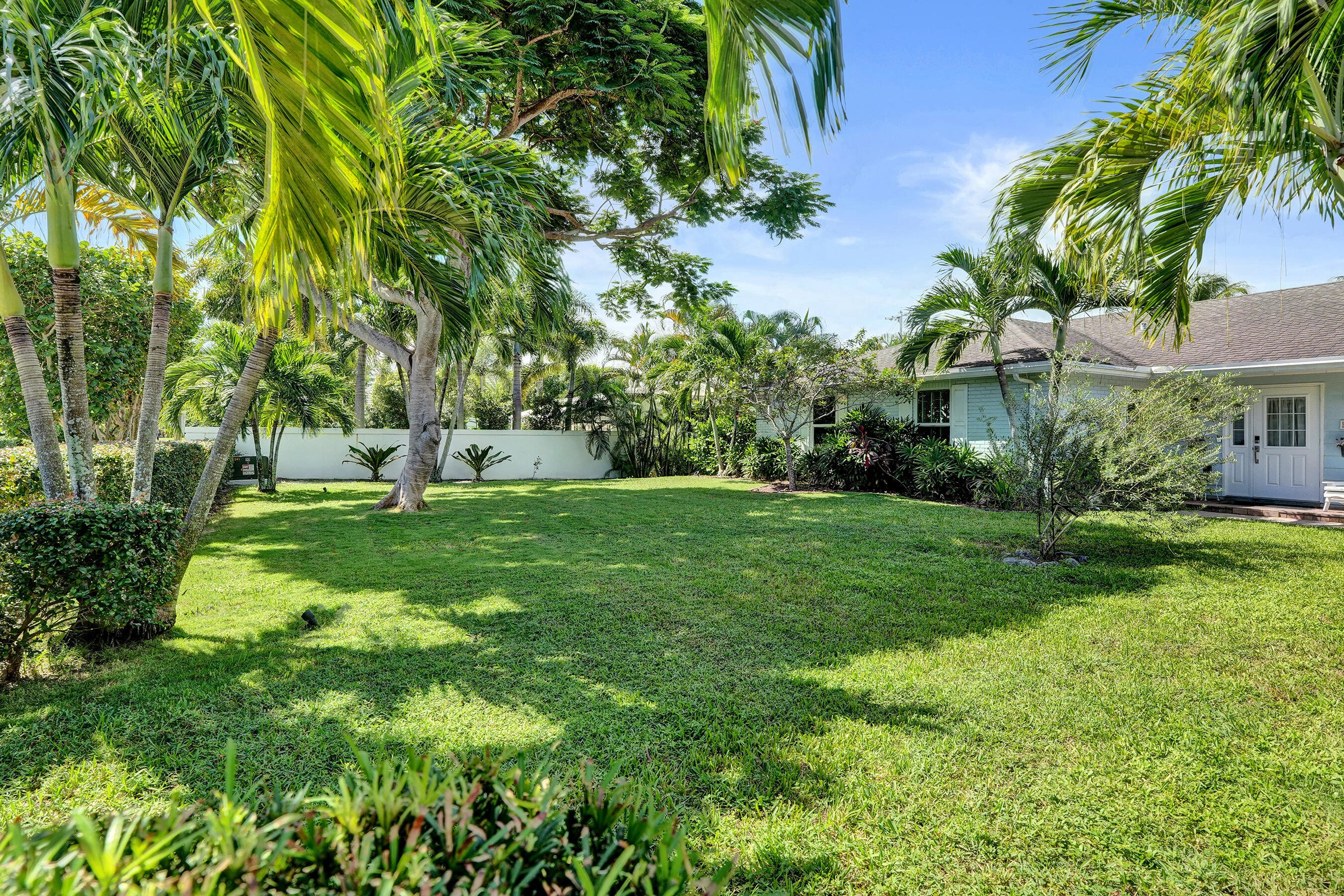LAKEVIEW HEIGHTS UNIT 1 DELRAY - Residential Lease