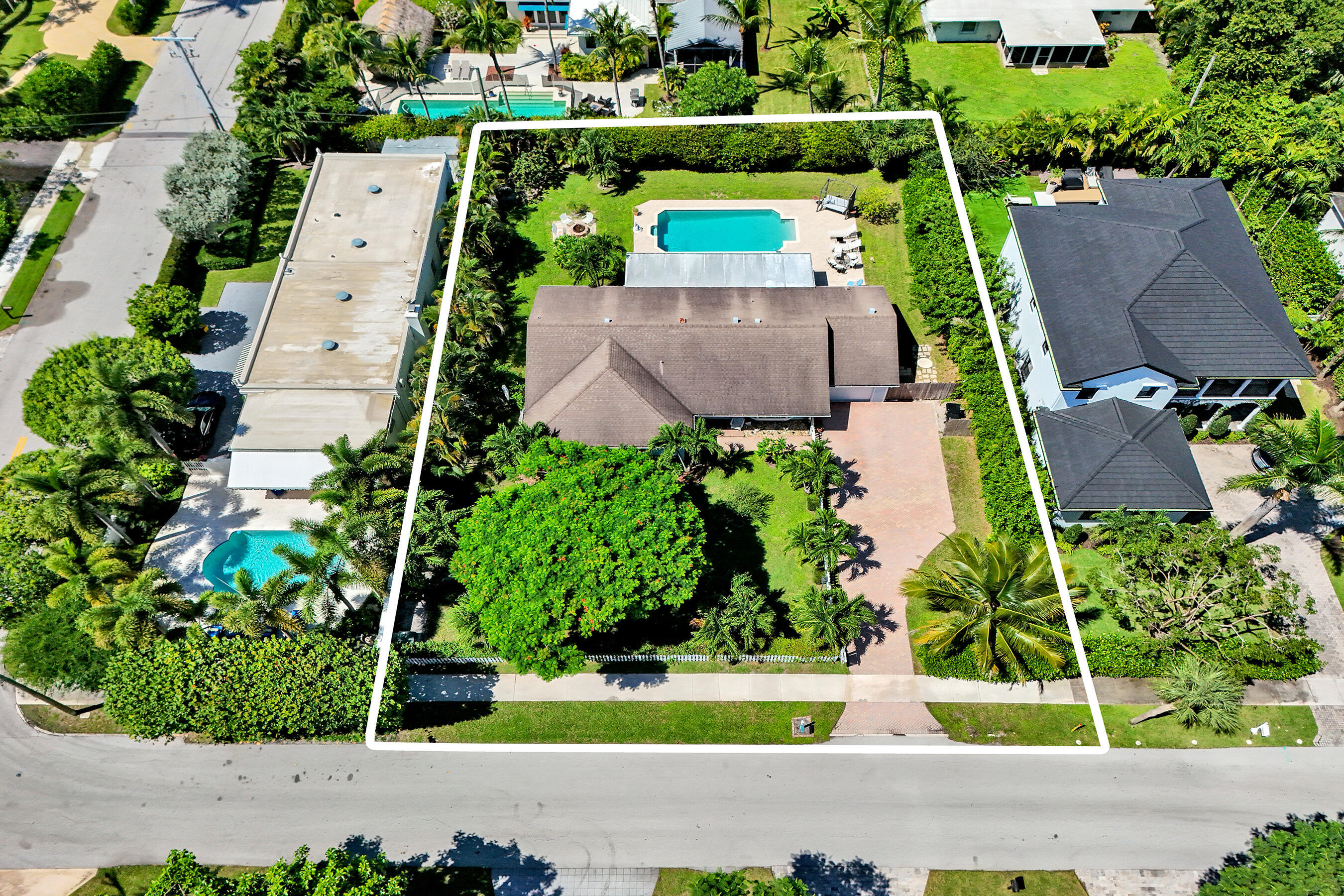 LAKEVIEW HEIGHTS UNIT 1 DELRAY - Residential Lease