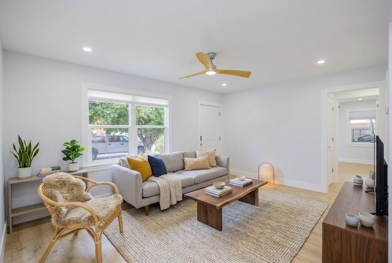 FOREST RIDGE PARK - Residential Lease