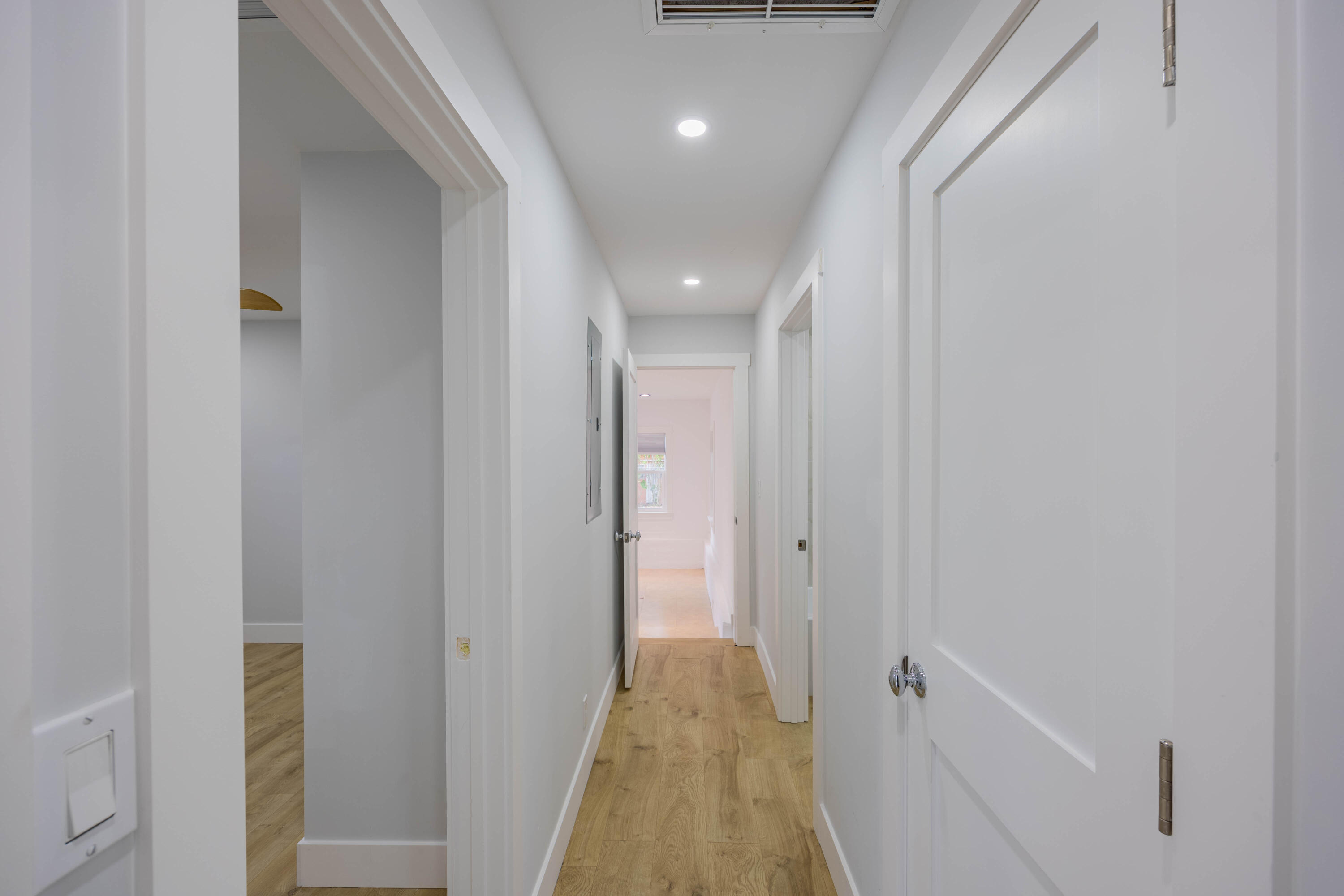 FOREST RIDGE PARK - Residential Lease