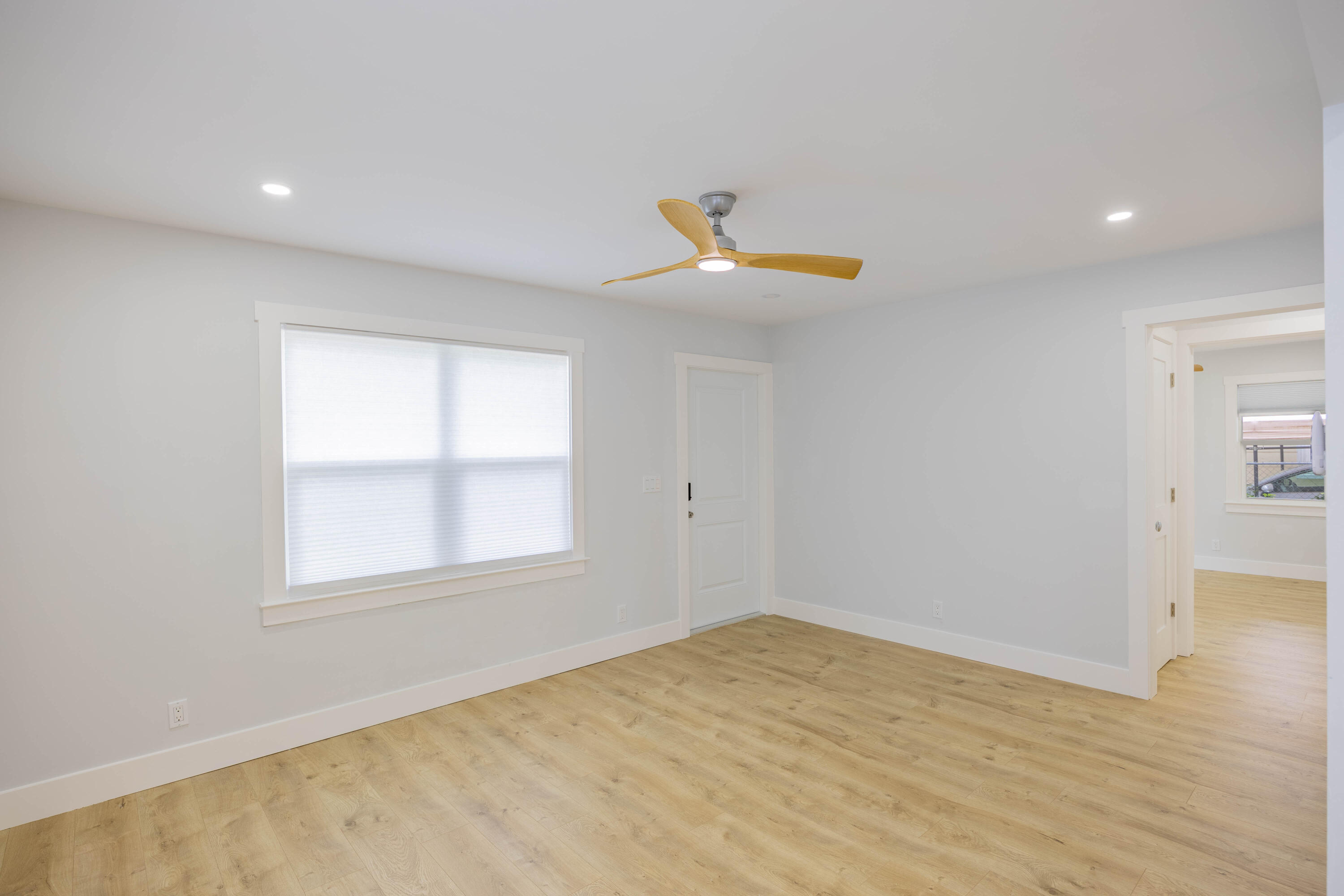 FOREST RIDGE PARK - Residential Lease