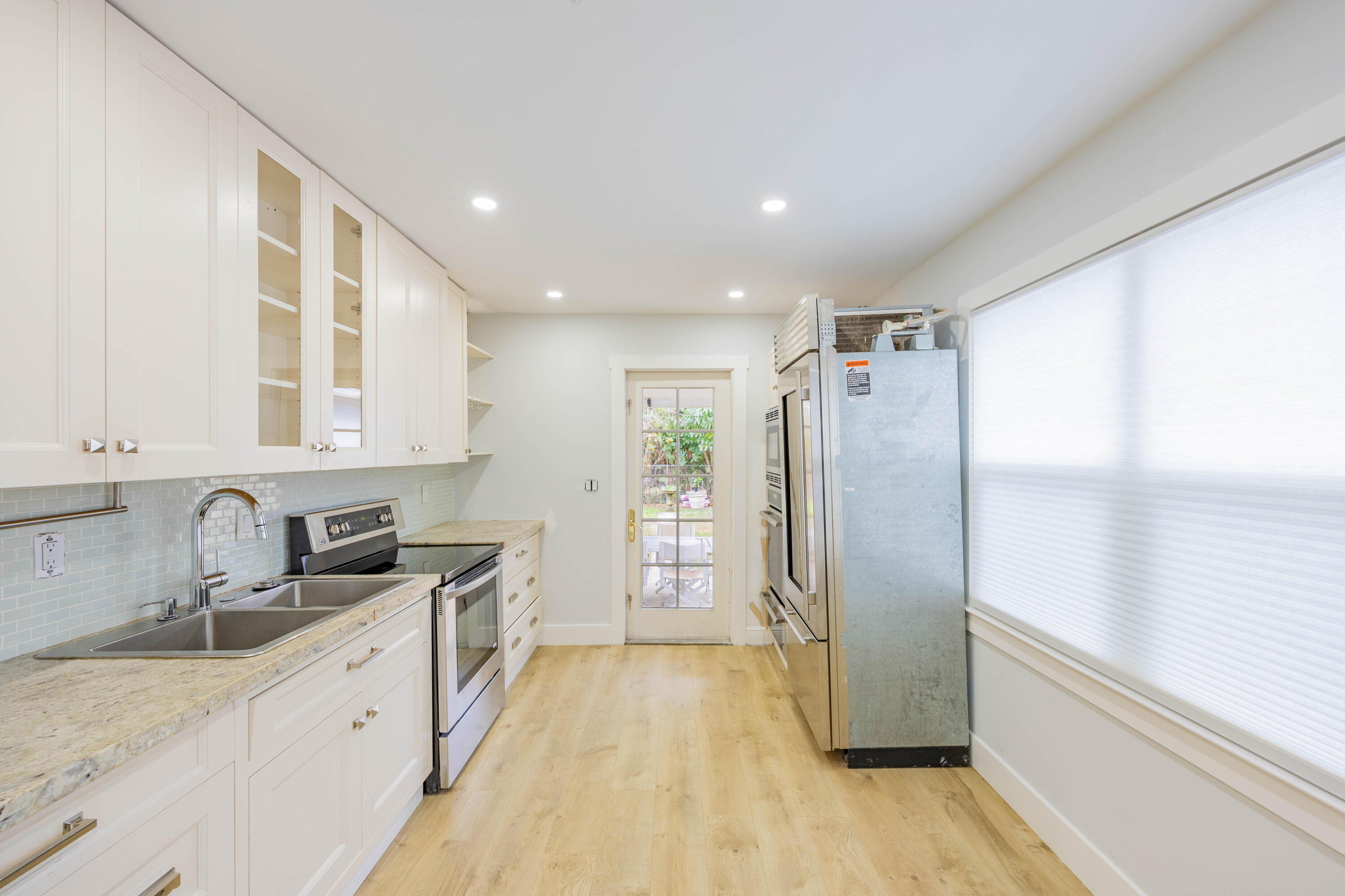 FOREST RIDGE PARK - Residential Lease