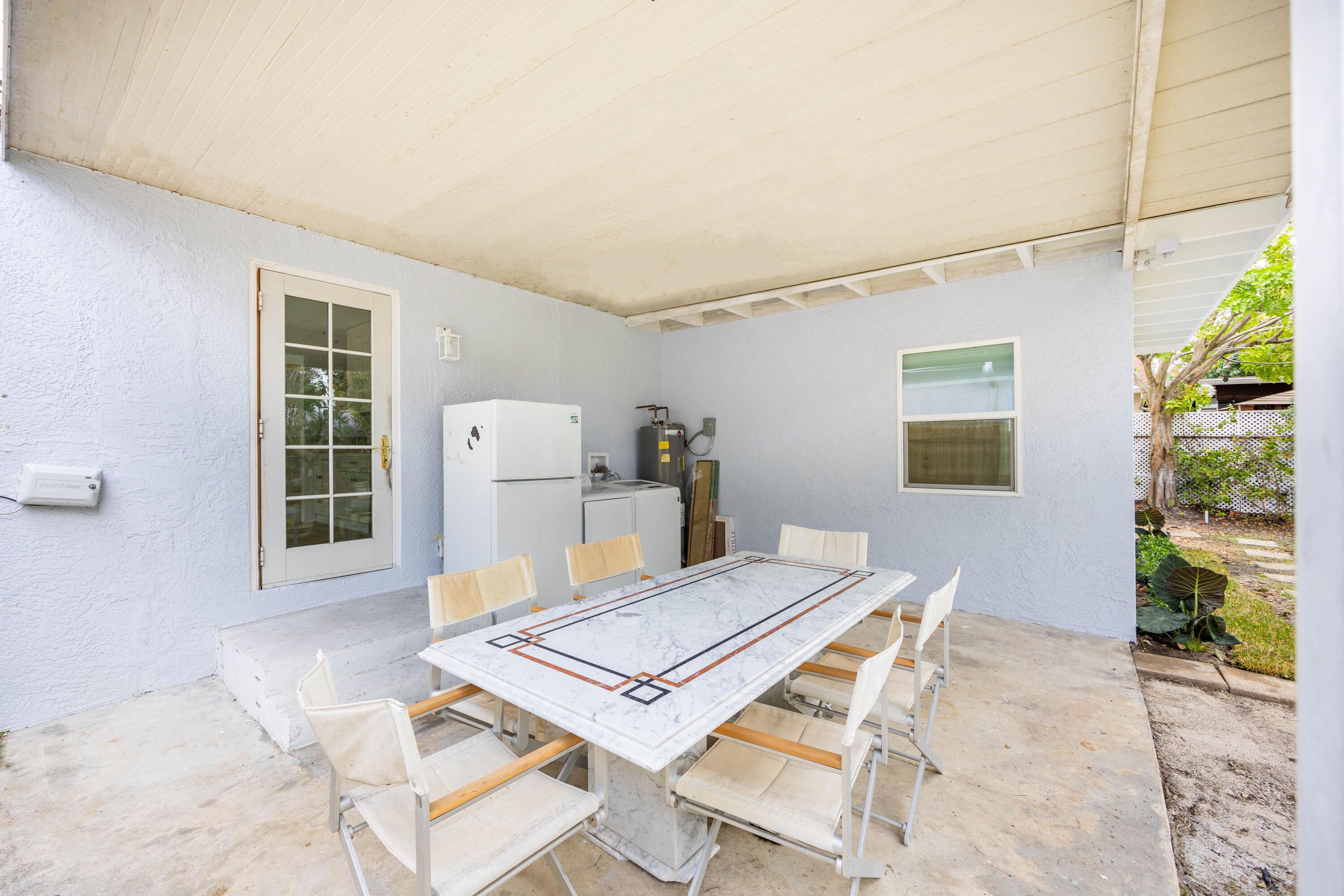 FOREST RIDGE PARK - Residential Lease