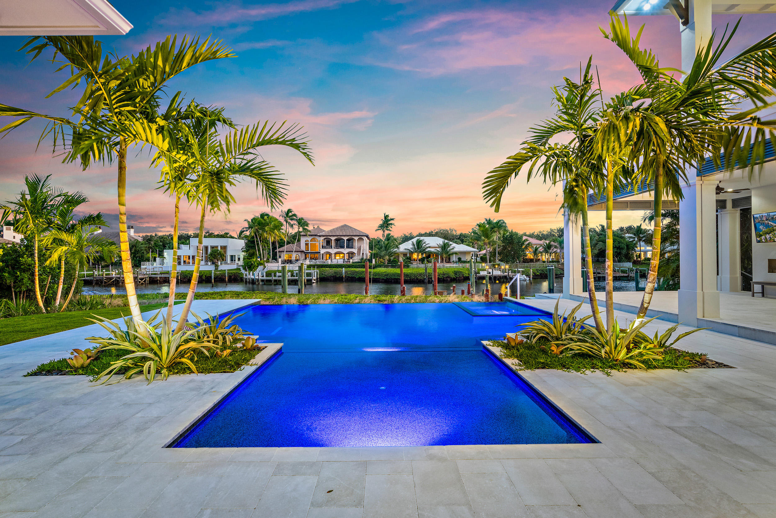 Admirals Cove - Residential