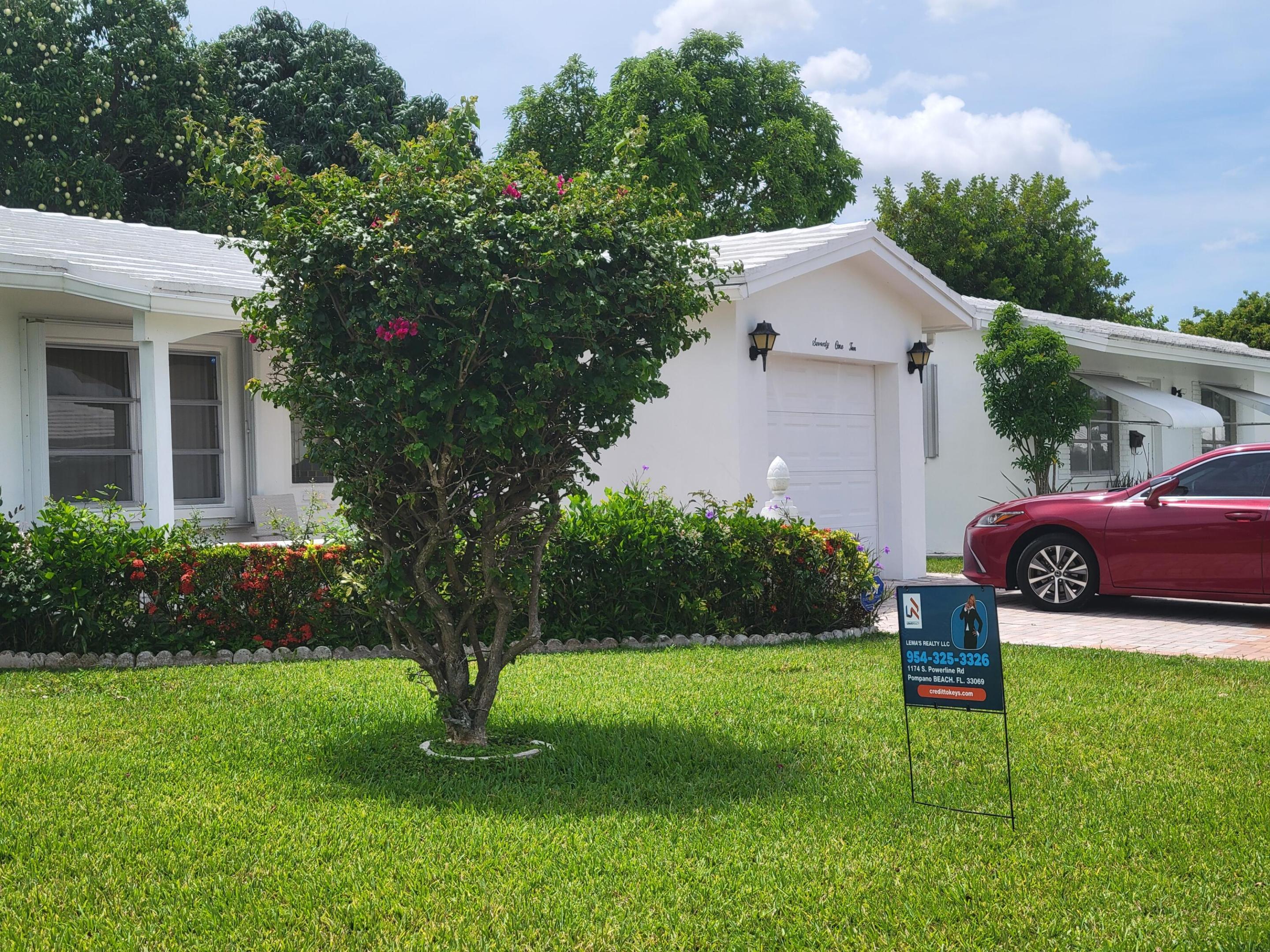 This home is in a adult community. close to everything. well maintained, club house with lots of amenities. owner is motivated and ready to relocate.